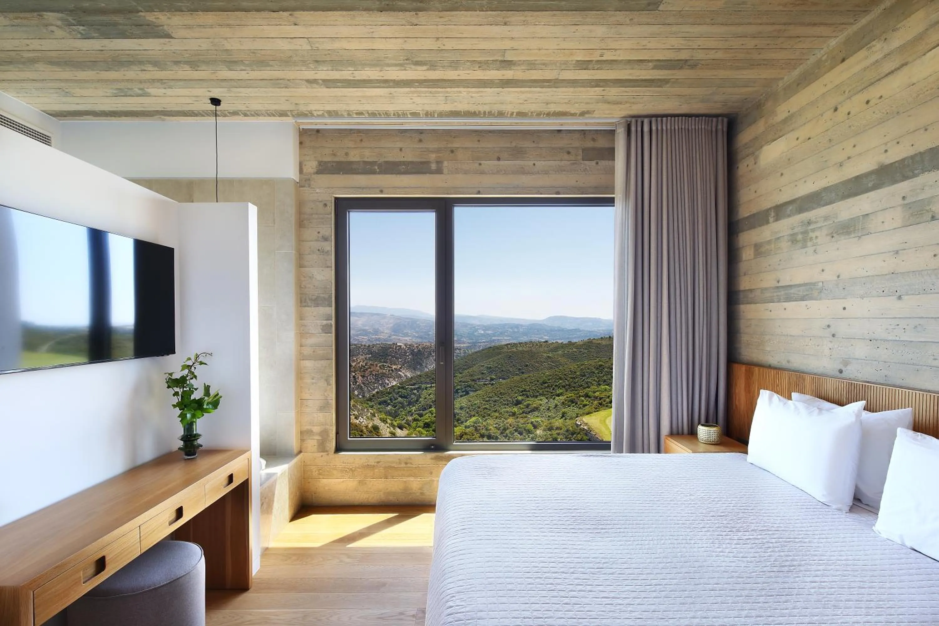 Bedroom, Bed in Minthis Resort