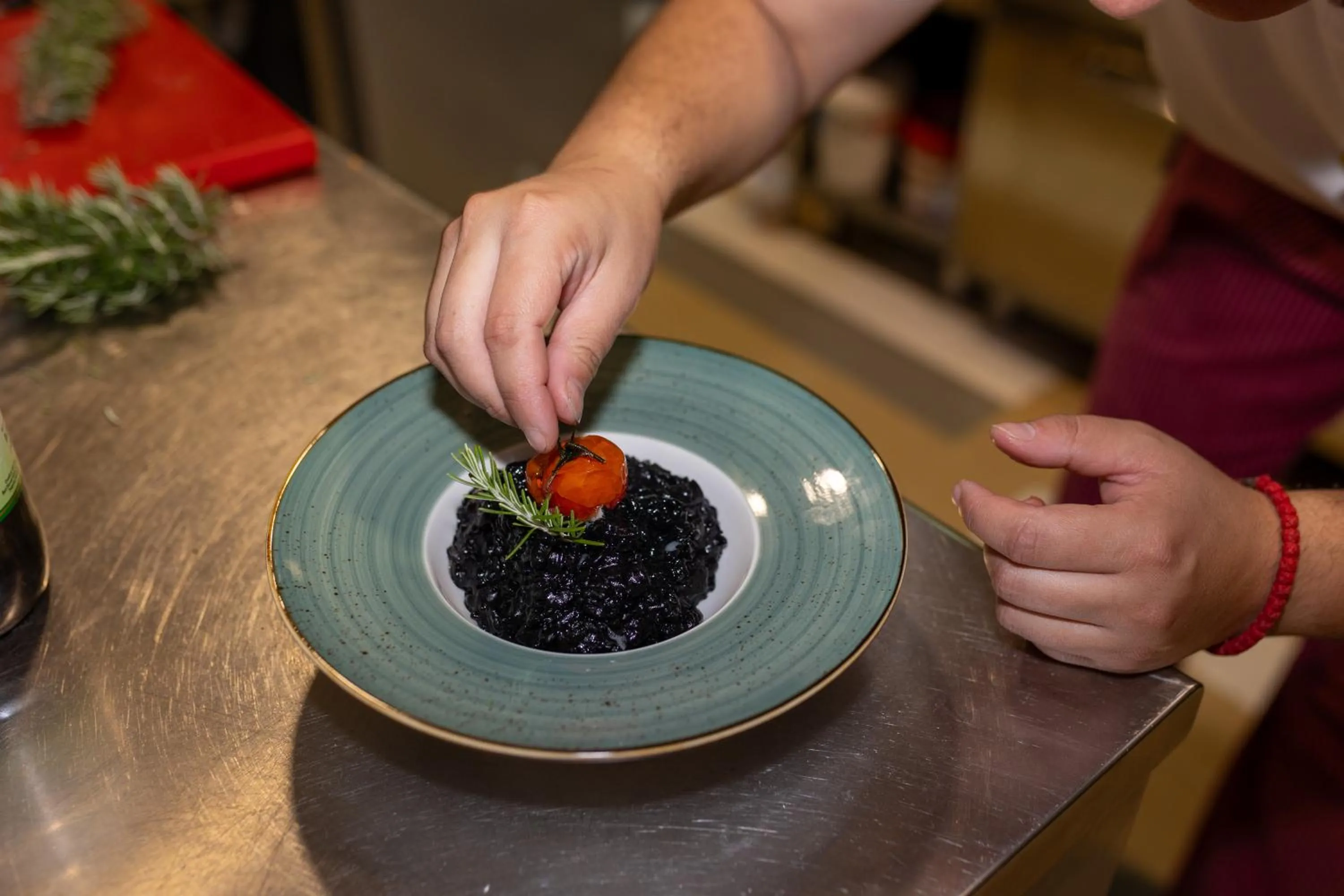 Restaurant/places to eat in Boutique Hotel Blanc & Bleu - Capitano