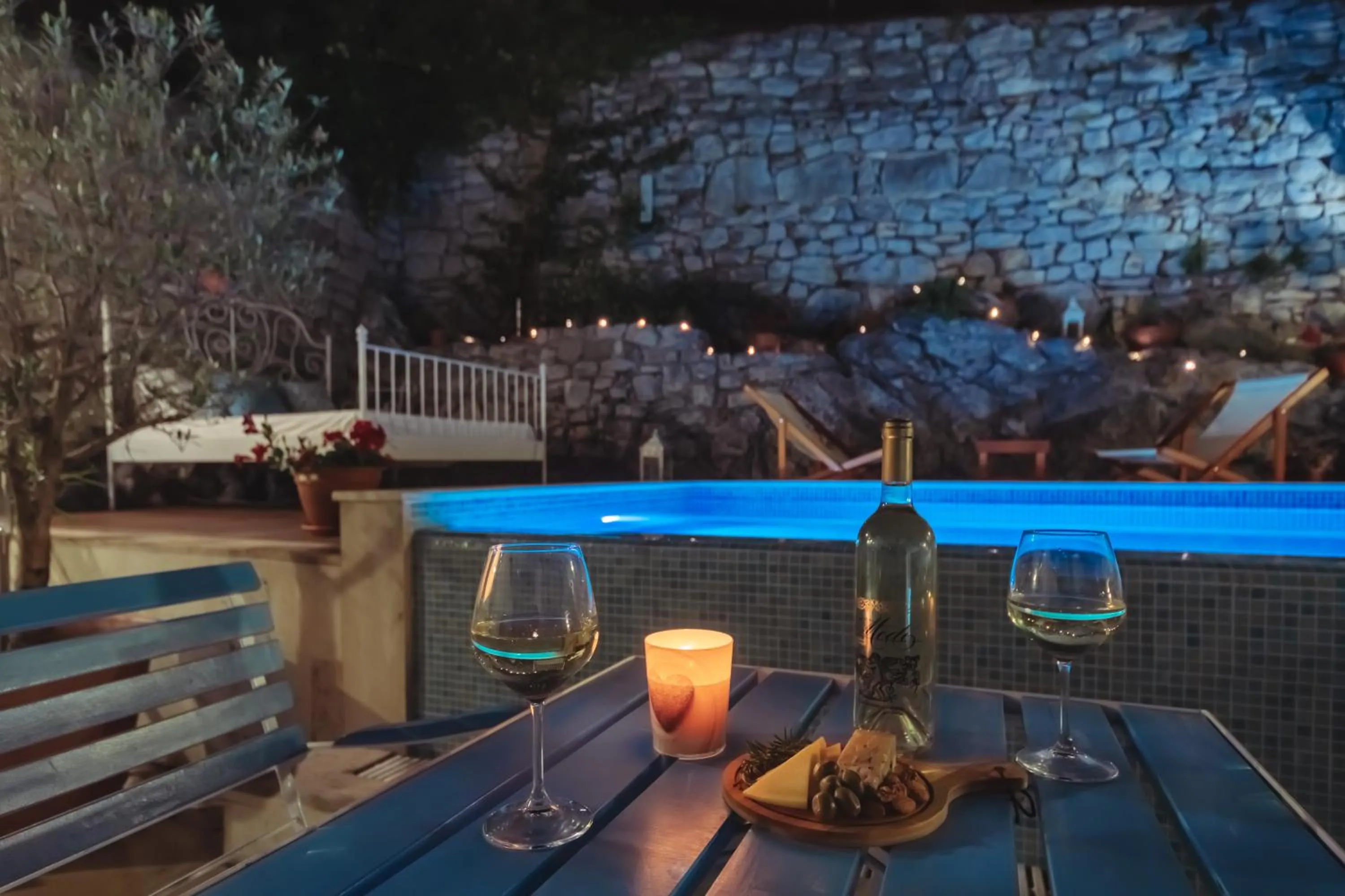 Patio in Boutique Hotel Blanc & Bleu - Capitano