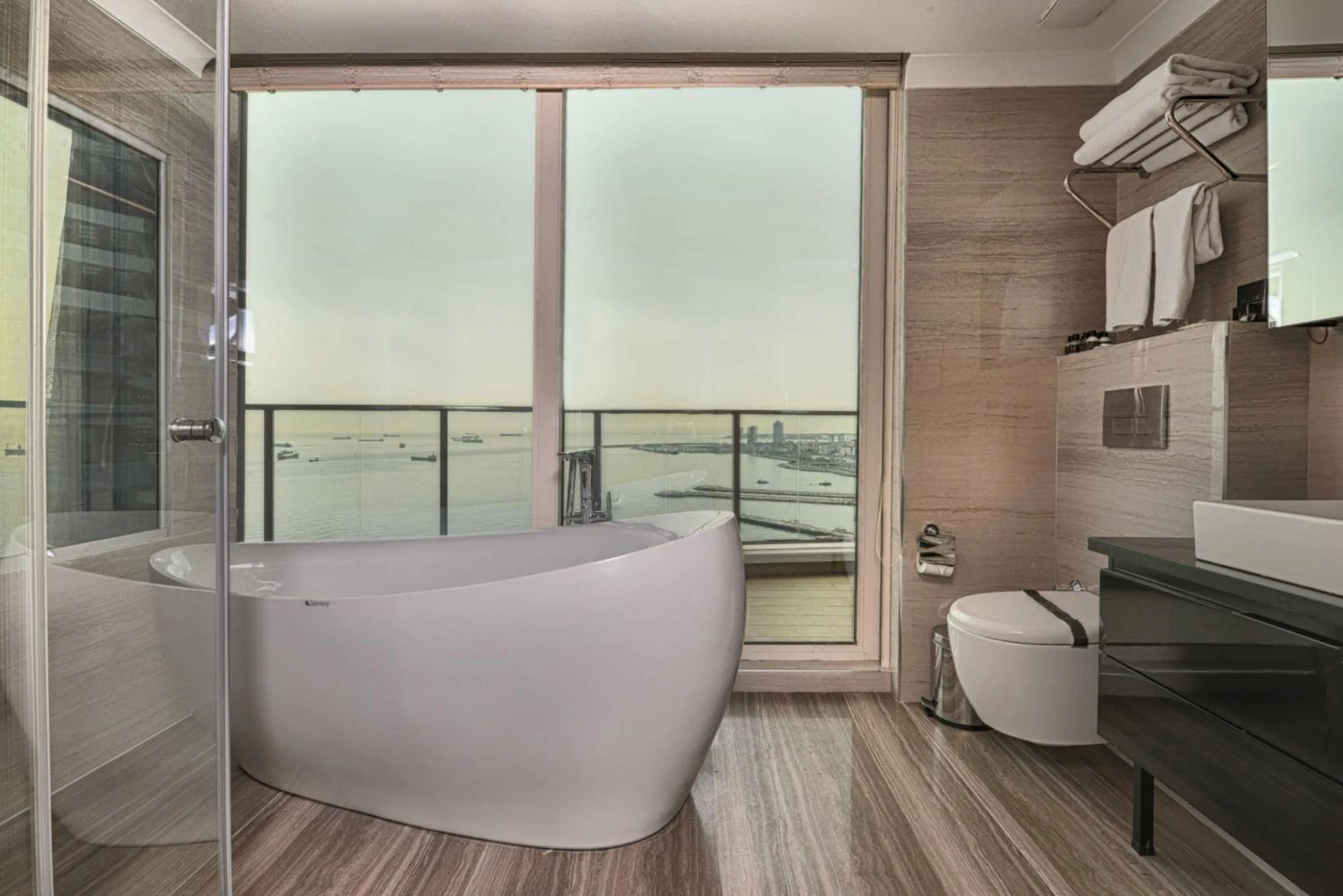 Bathroom in Best Western Premier Ottoperla Hotel