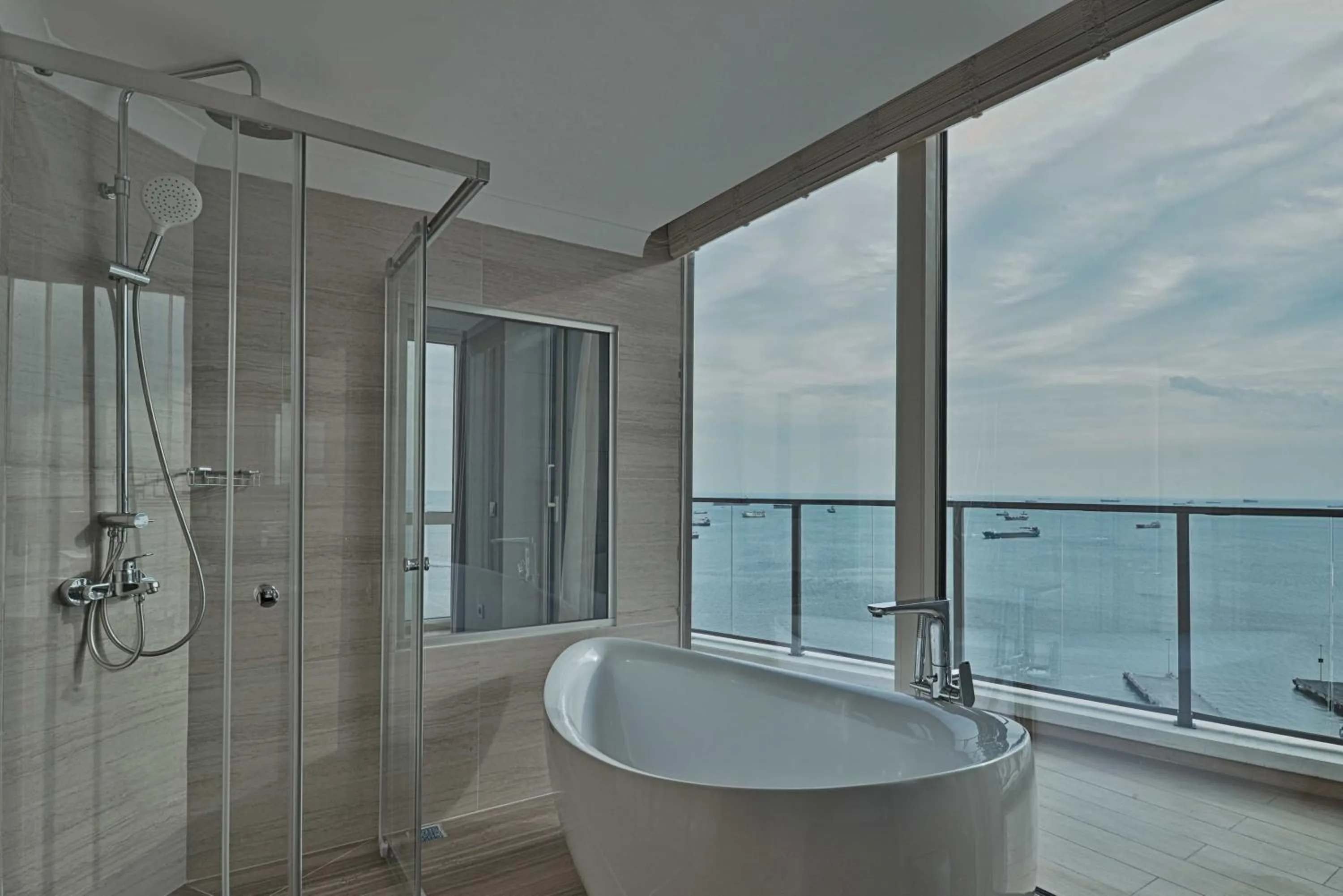 Shower in Best Western Premier Ottoperla Hotel