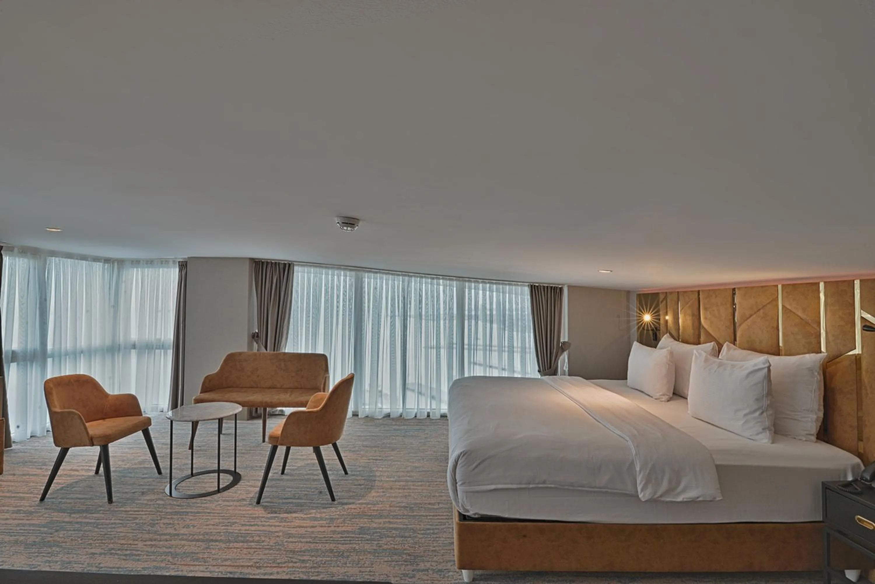 Bed in Best Western Premier Ottoperla Hotel