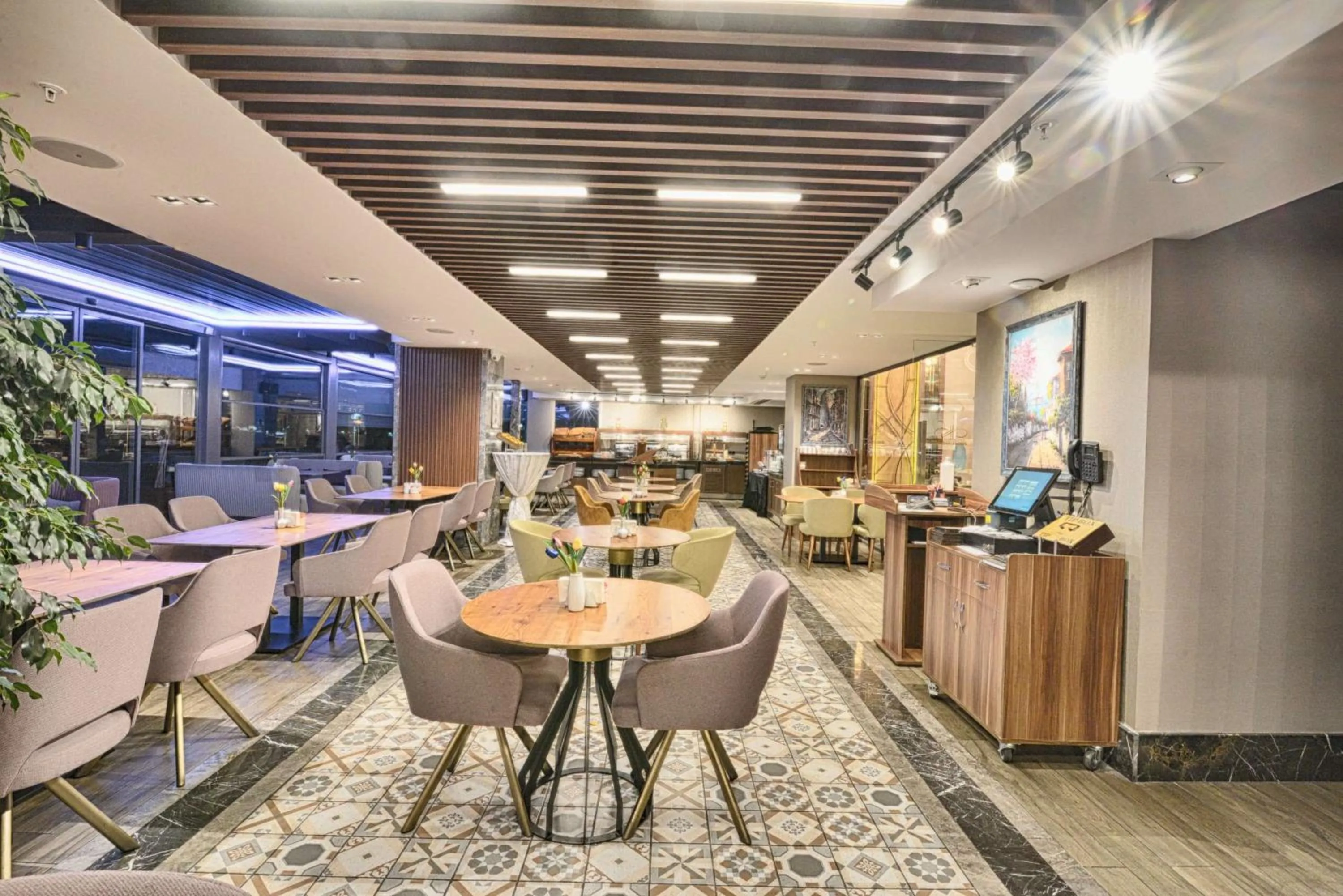 Restaurant/places to eat in Best Western Premier Ottoperla Hotel