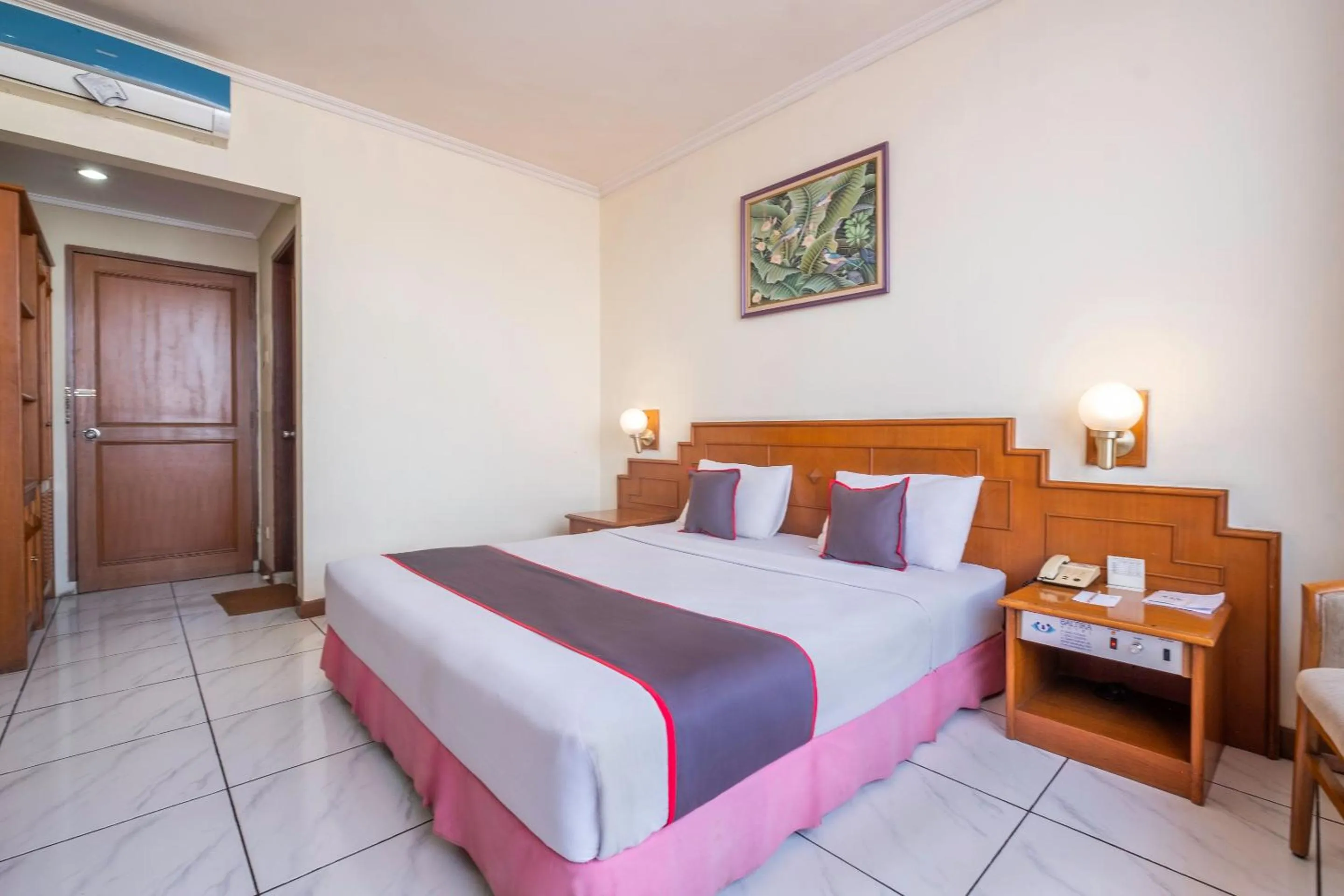 Bedroom in Collection O 25 Hotel Baltika