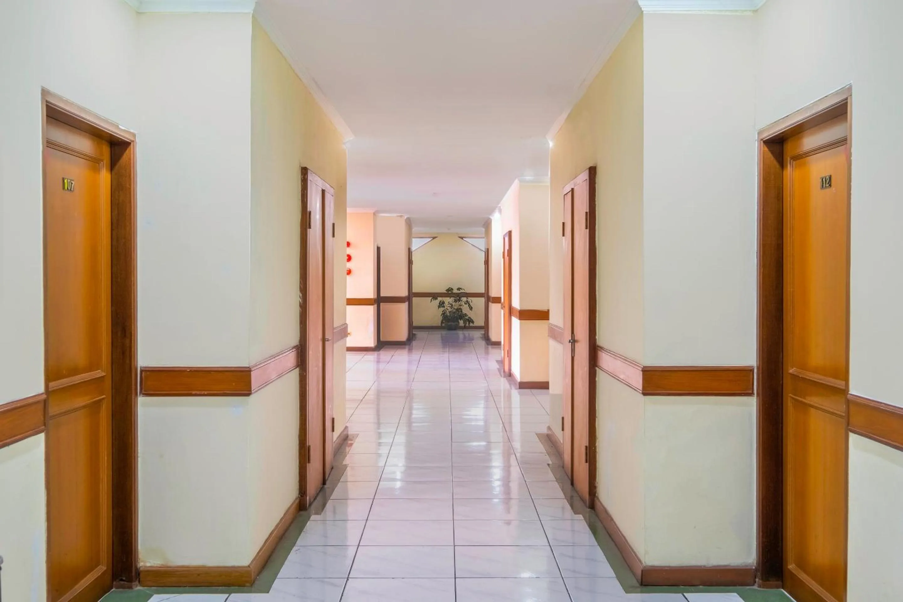 Lobby or reception in Collection O 25 Hotel Baltika