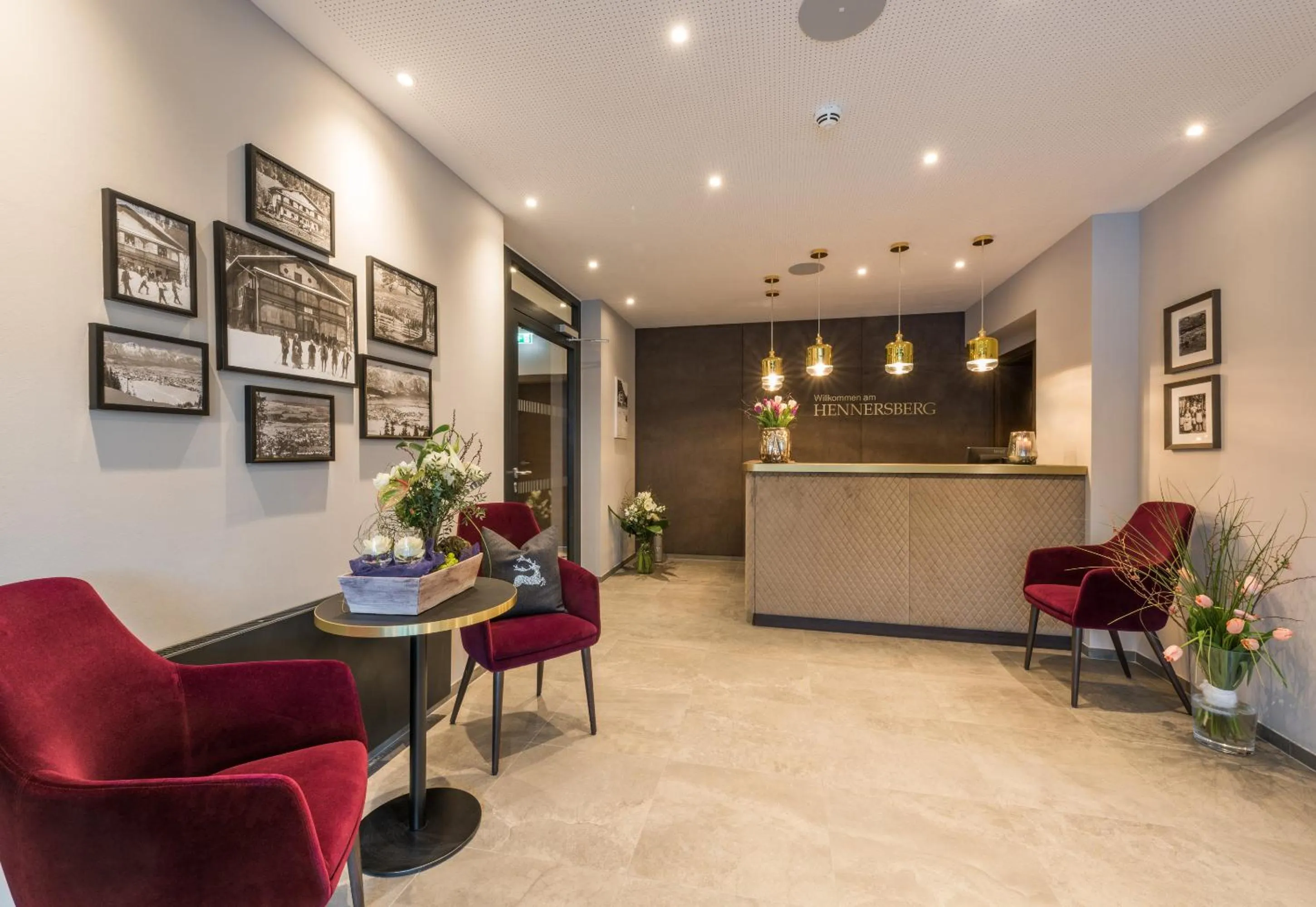 Lobby or reception in Hotel Hennersberg
