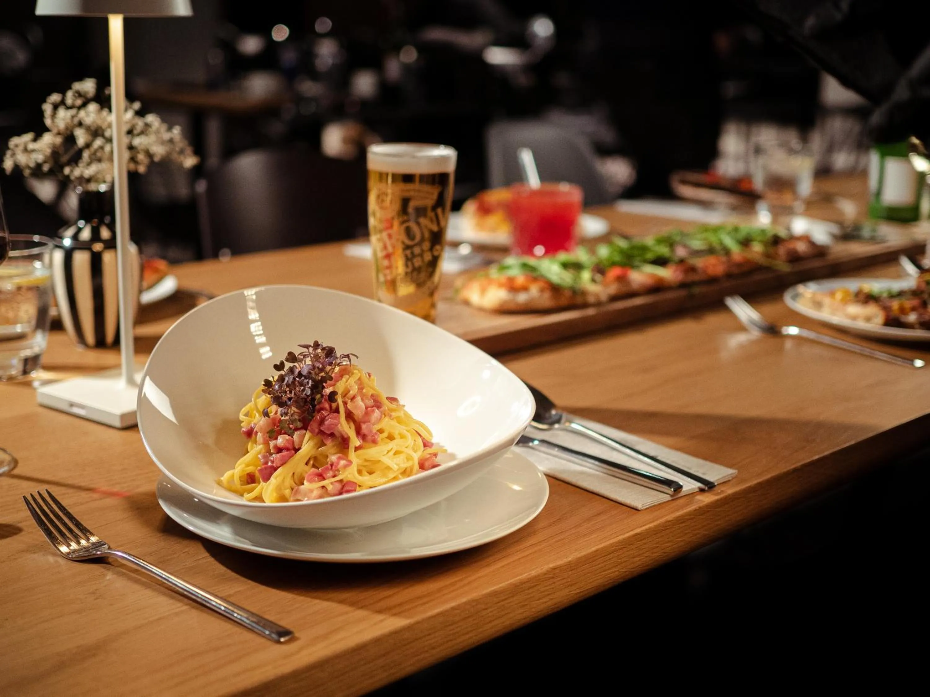 Restaurant/places to eat in aletto Hotel Potsdamer Platz