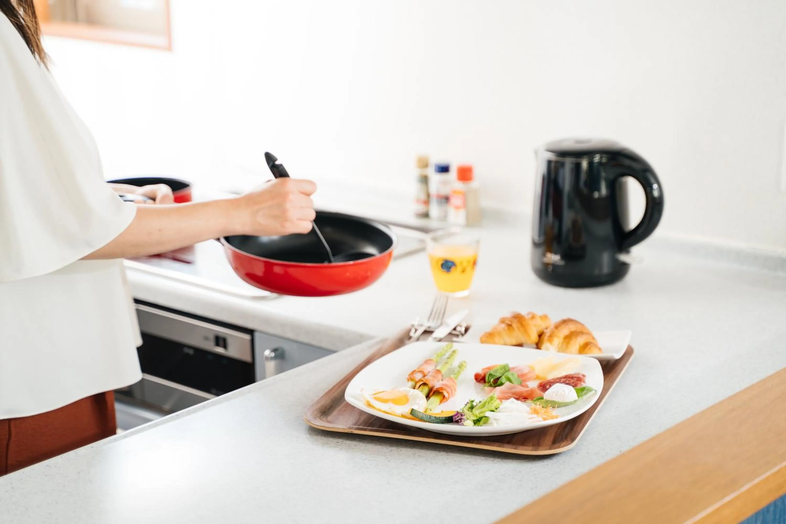Kitchen or kitchenette in Weskii Hotel