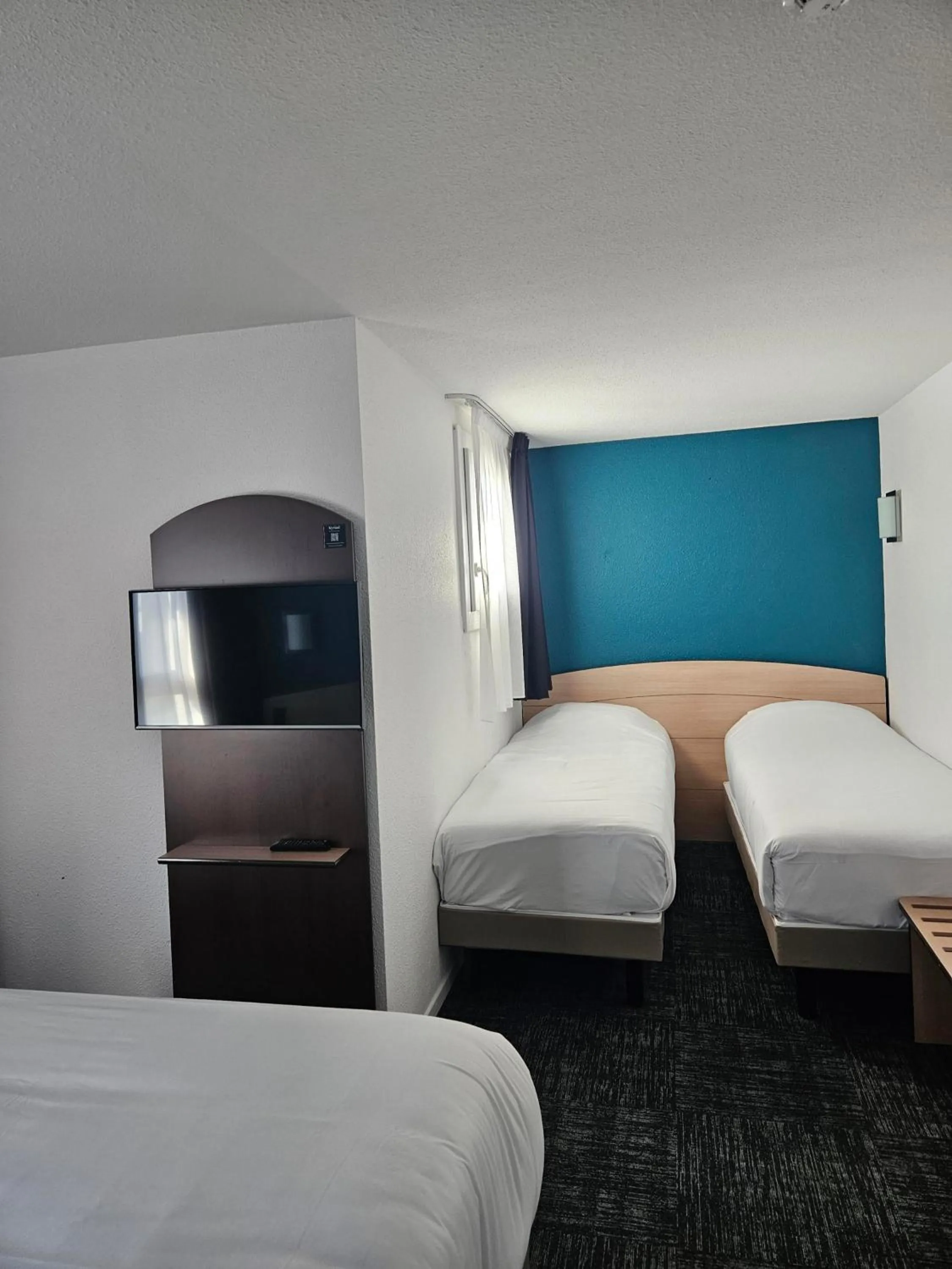 Family, Bed in Kyriad Niort-Espace MendesFrance