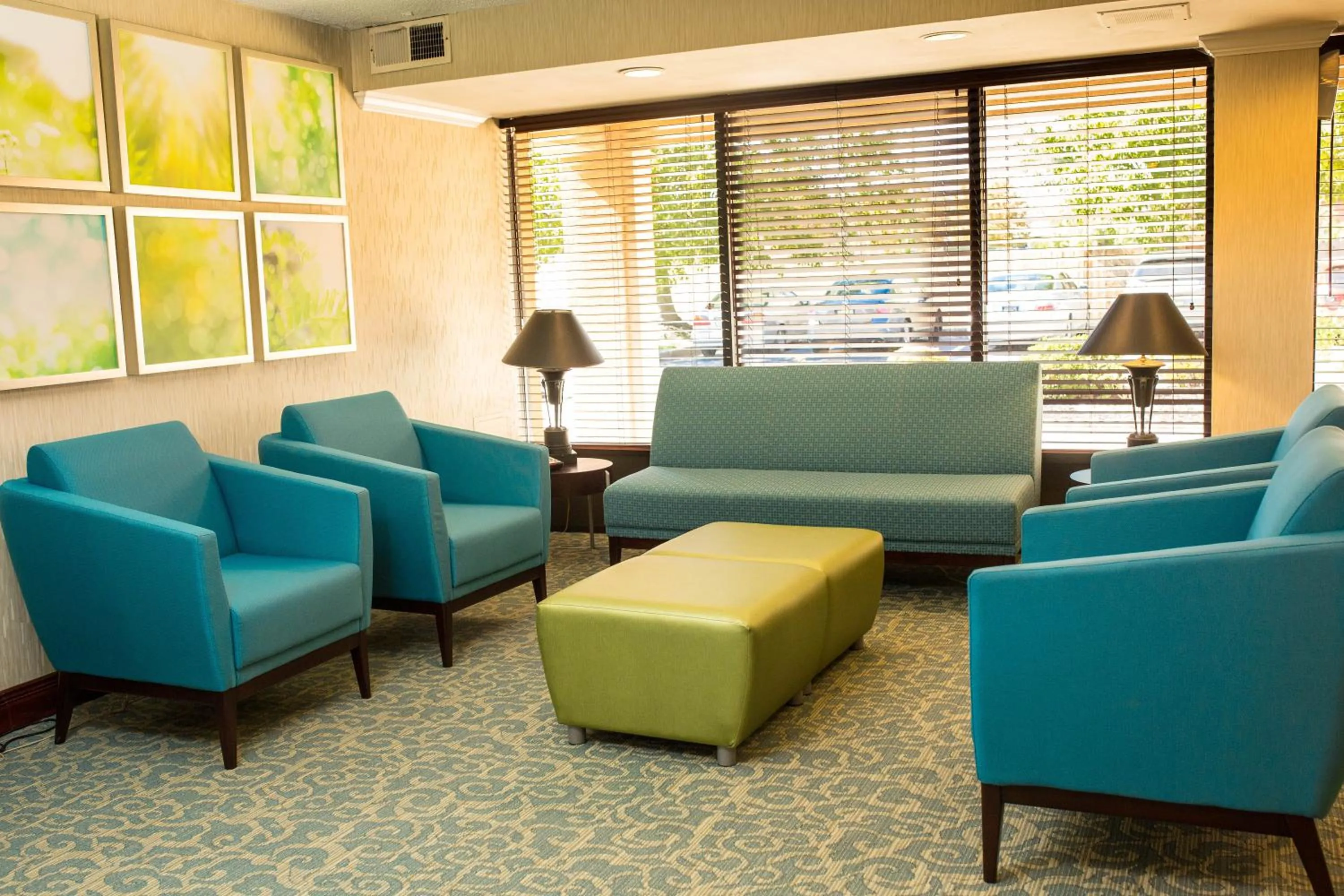 Lobby or reception in Days Inn by Wyndham Newark Wilmington