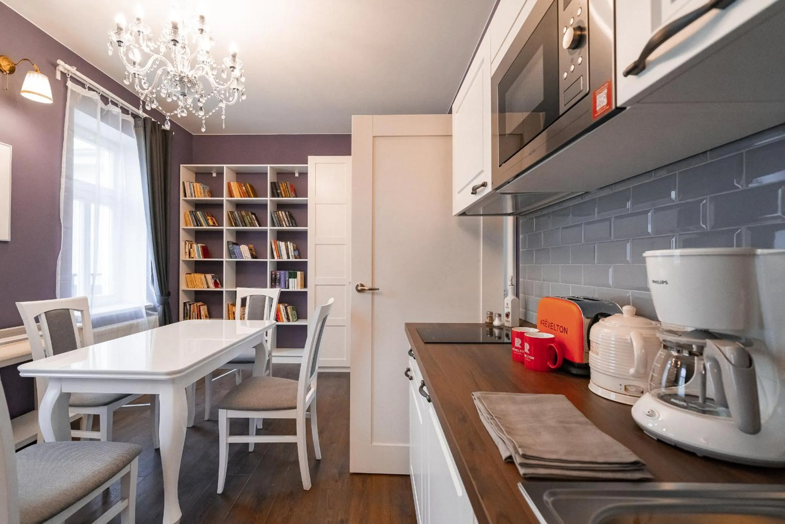 Library in Revelton Studios Marianske Lazne