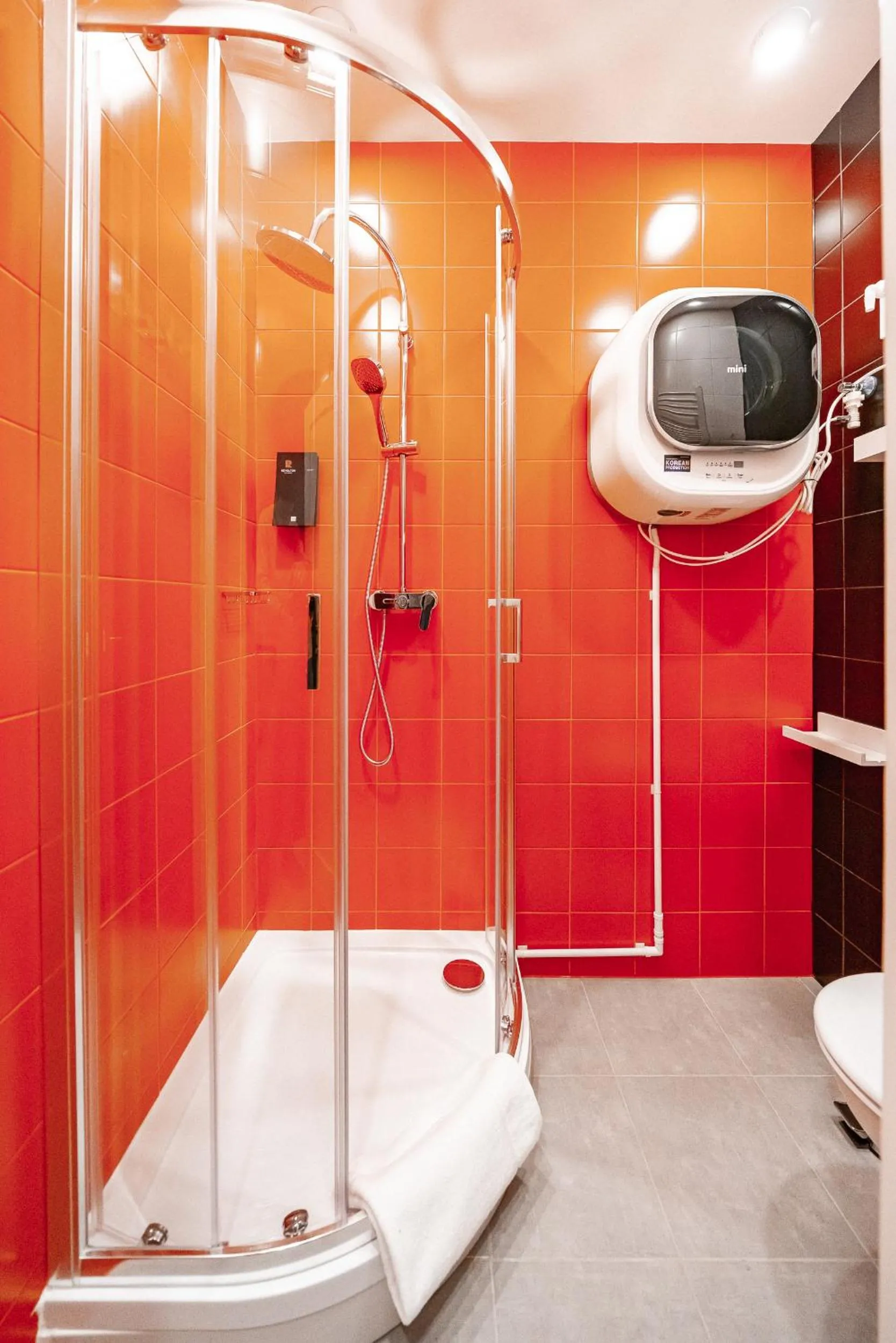 Shower in Revelton Studios Marianske Lazne