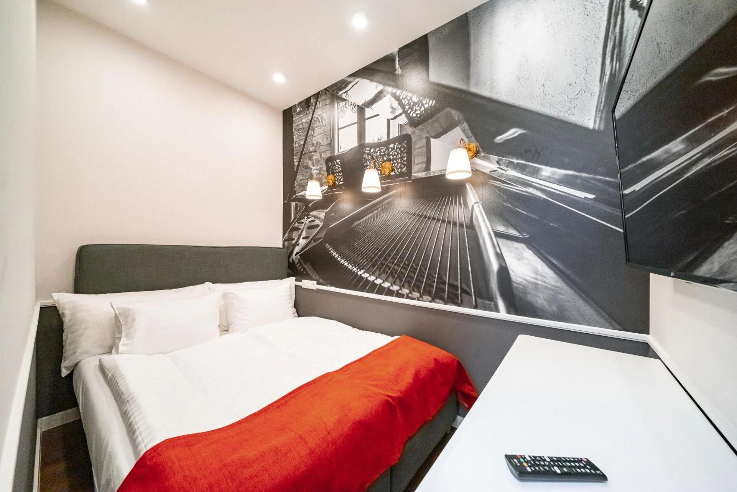 Bed in Revelton Studios Marianske Lazne