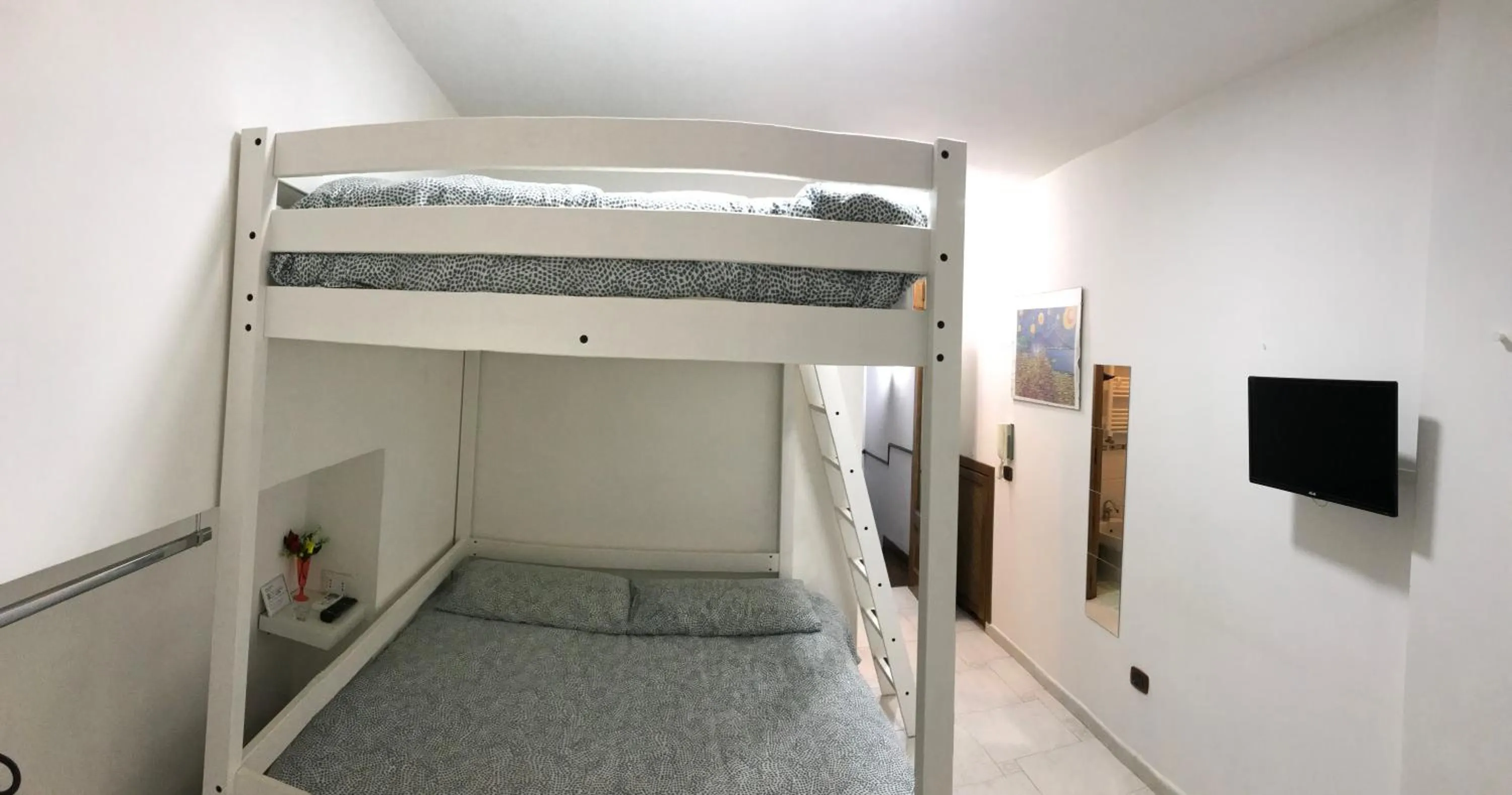 Photo of the whole room in La dimora di bronzo