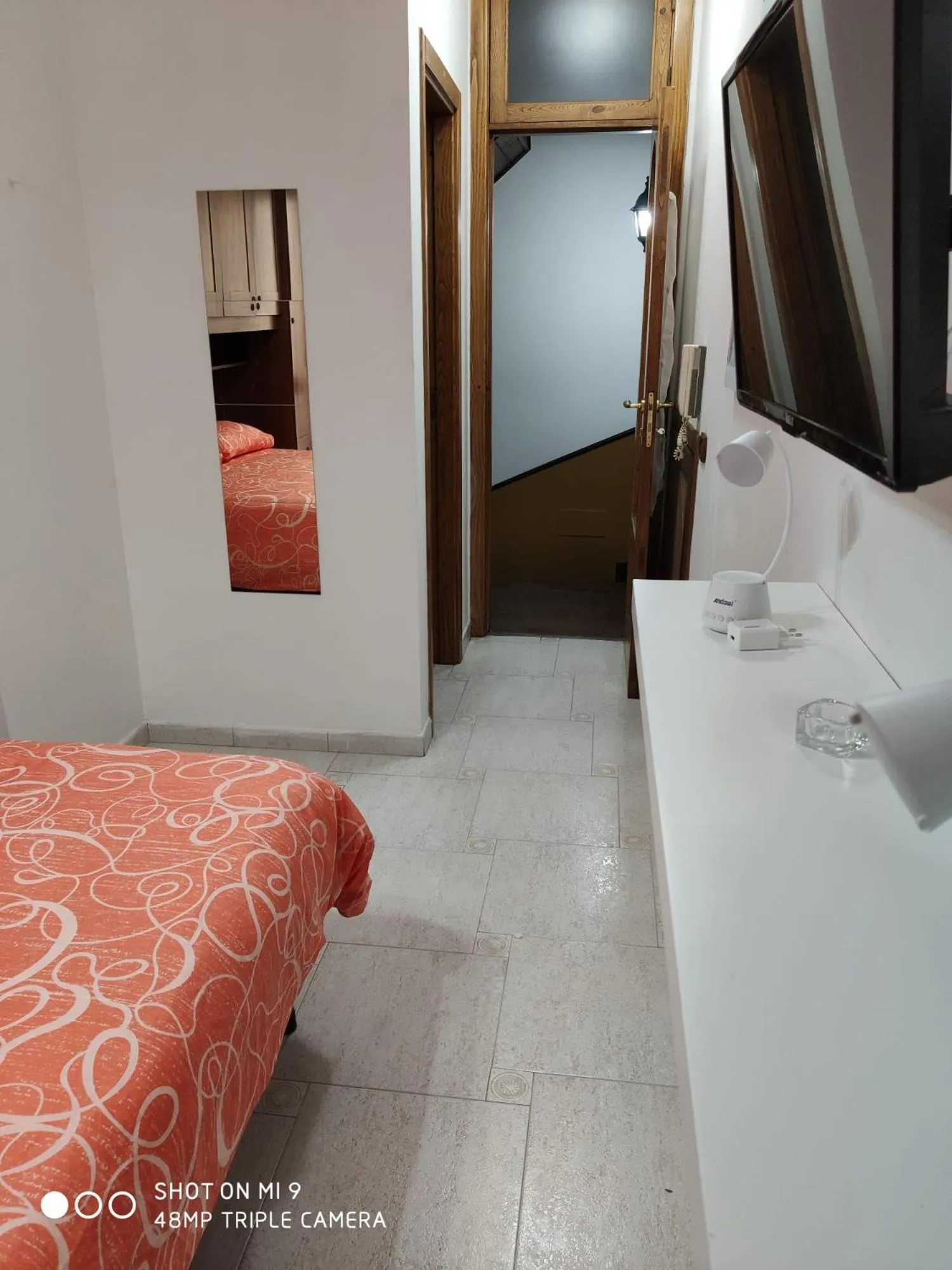 Bedroom in La dimora di bronzo