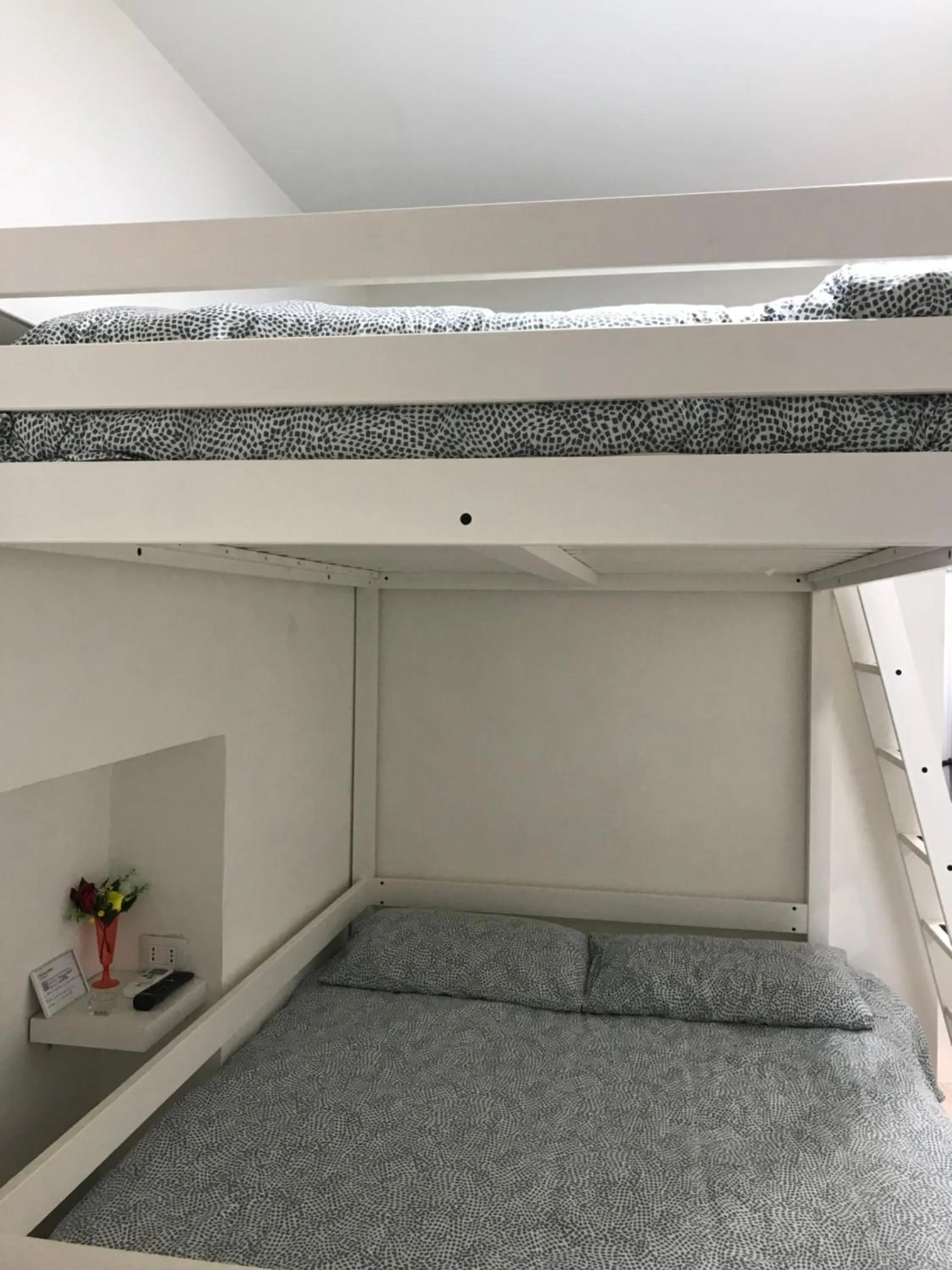 Bedroom in La dimora di bronzo