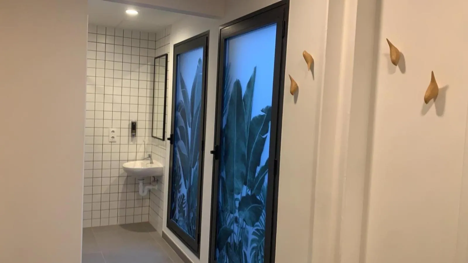 VTZ The Botanic Hostel