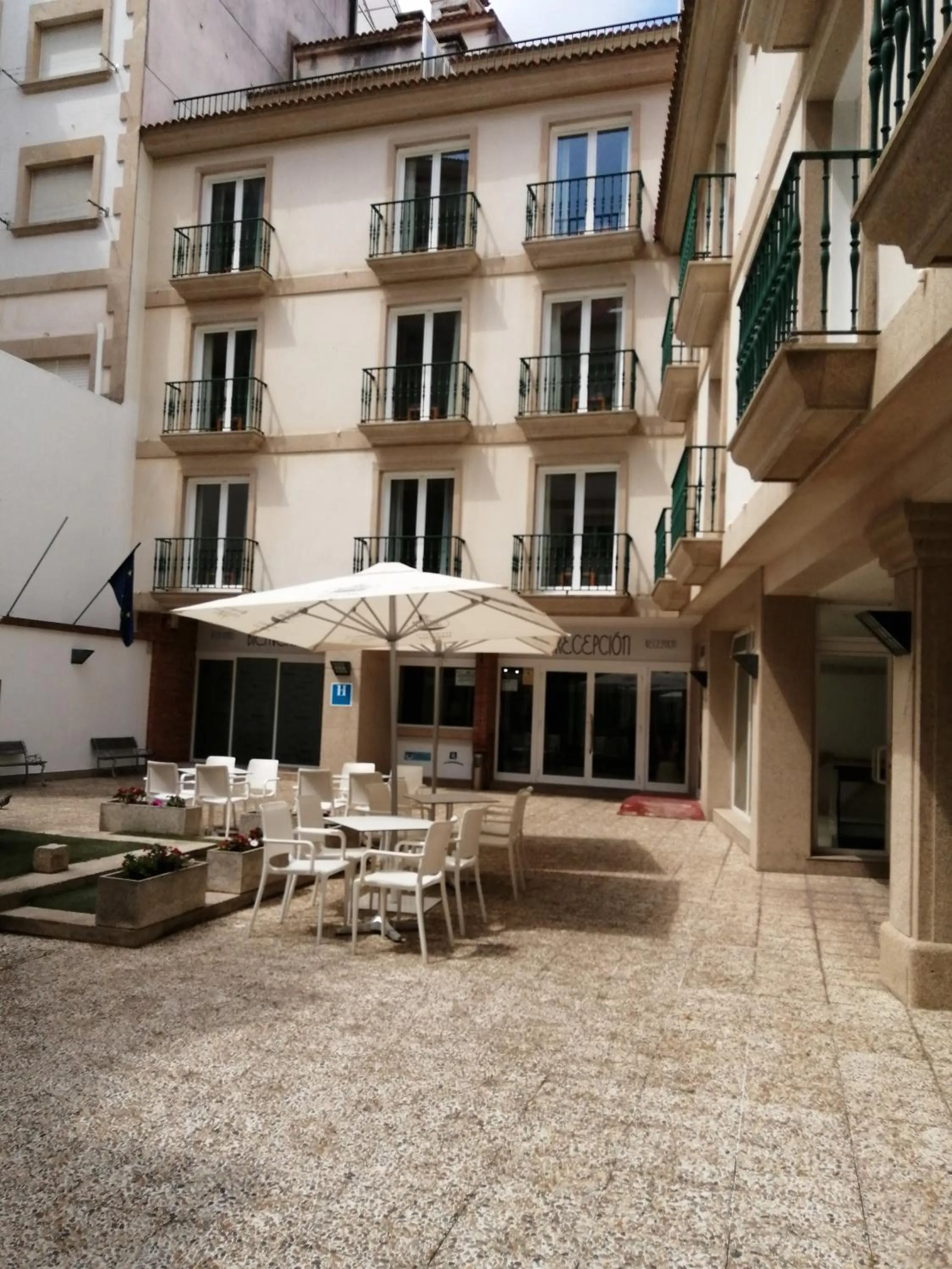 Property building in Hotel Marycielo