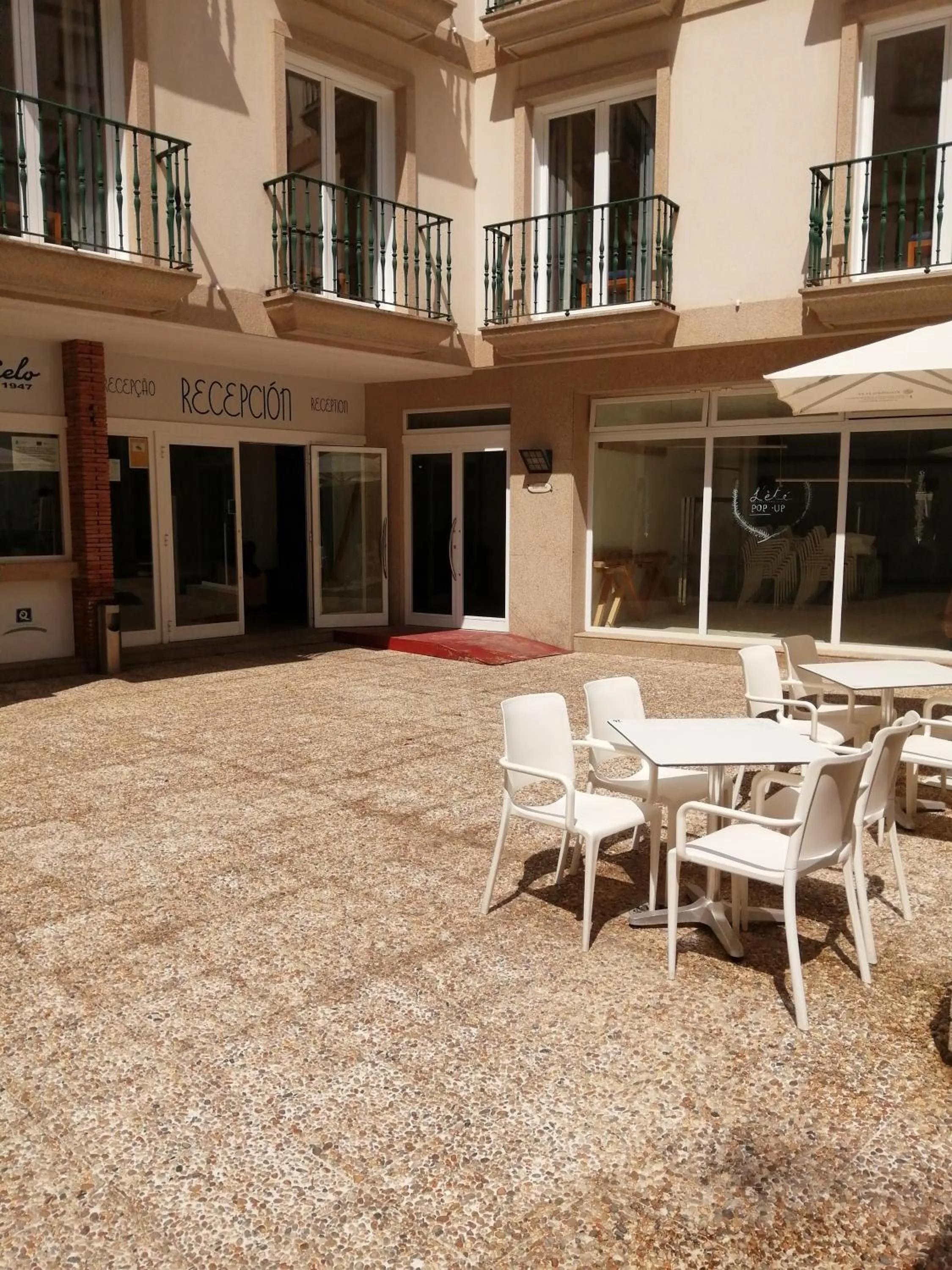 Property building in Hotel Marycielo