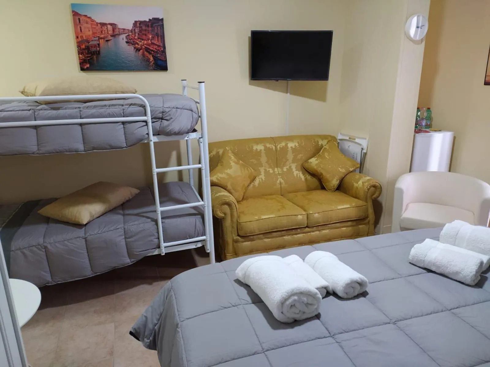 bunk bed, Bed in La Torre B&B