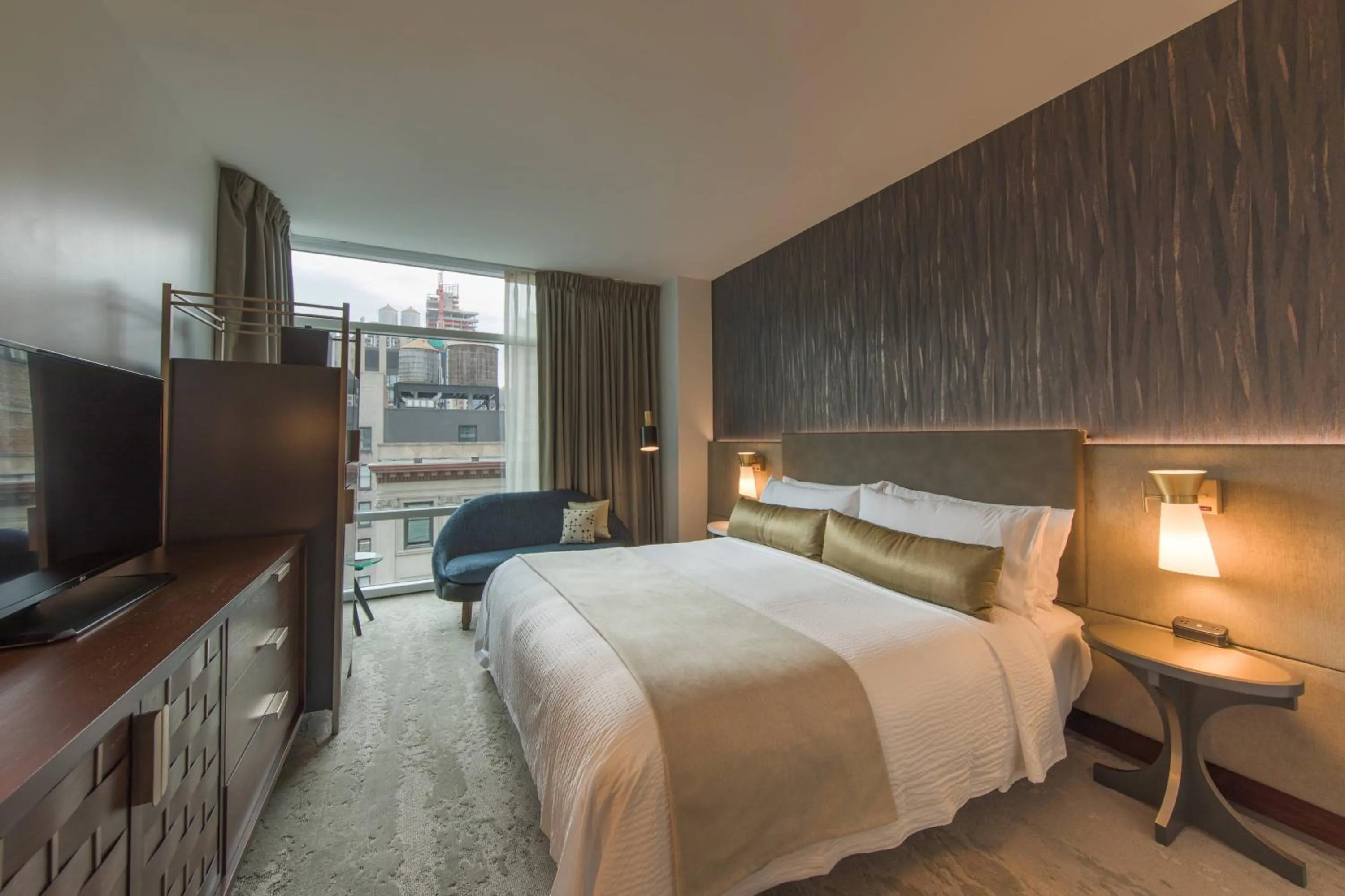 Photo of the whole room, Bed in Marriott Vacation Club®, New York City 