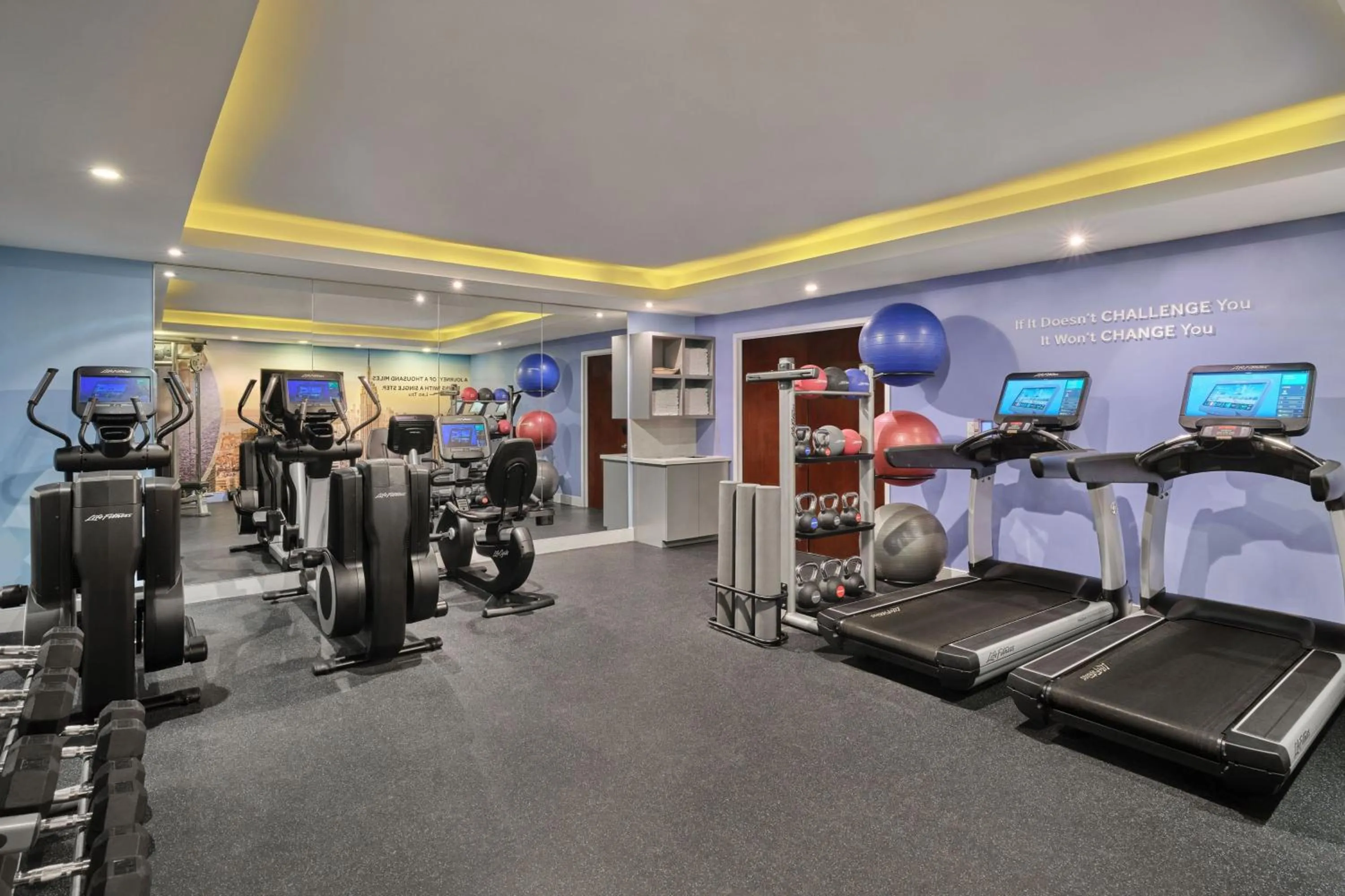 Fitness centre/facilities in Marriott Vacation Club®, New York City 