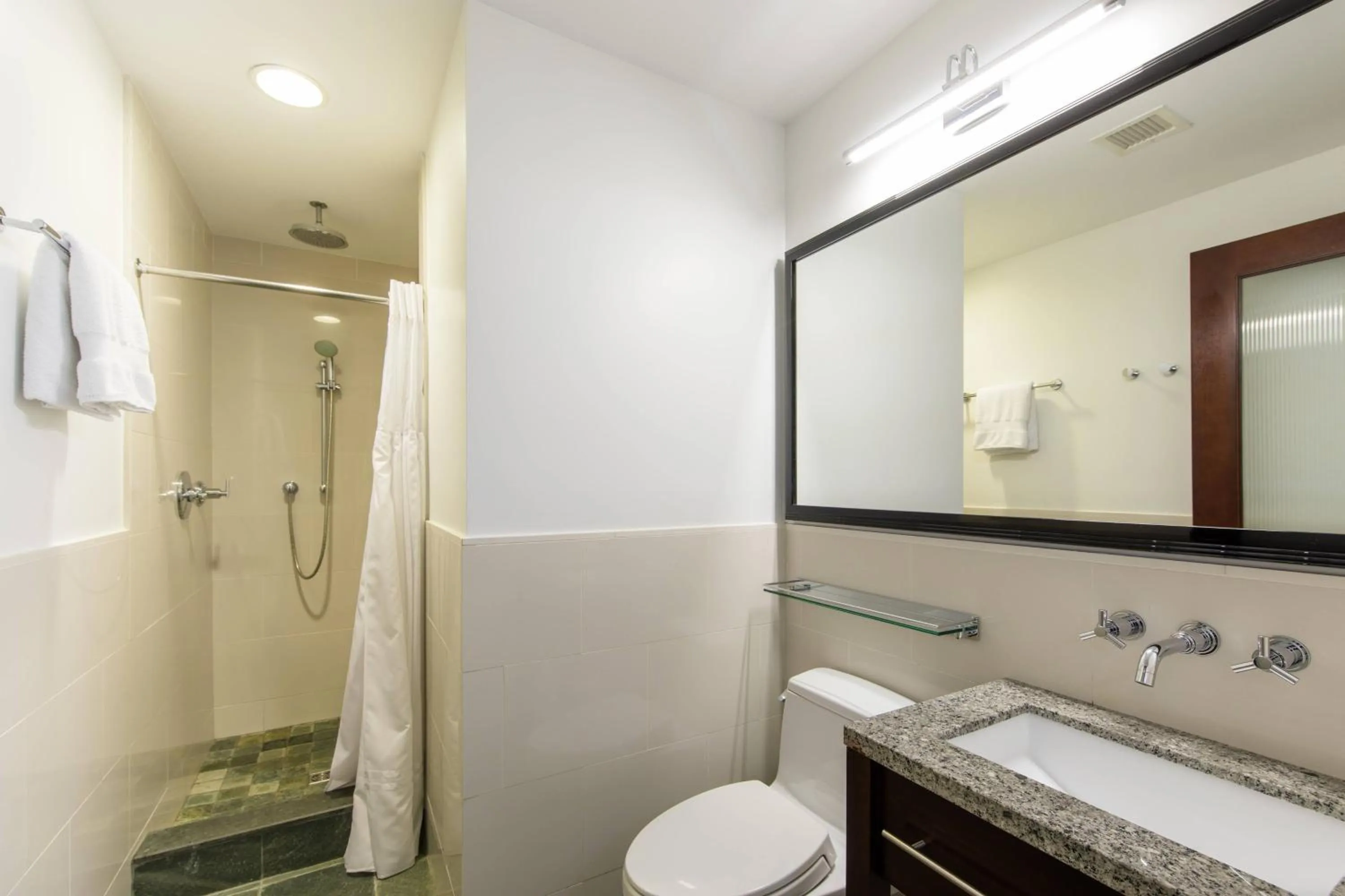 Bathroom in Marriott Vacation Club®, New York City 