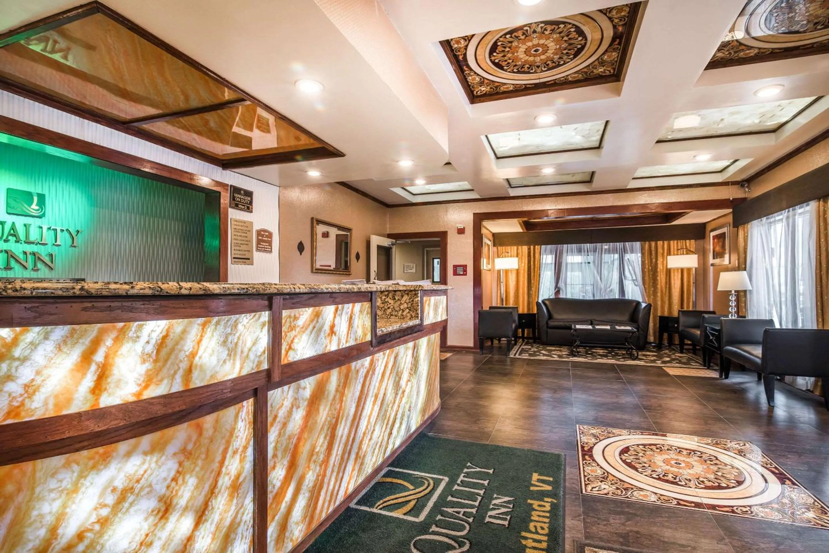 Lobby or reception in Quality Inn Rutland