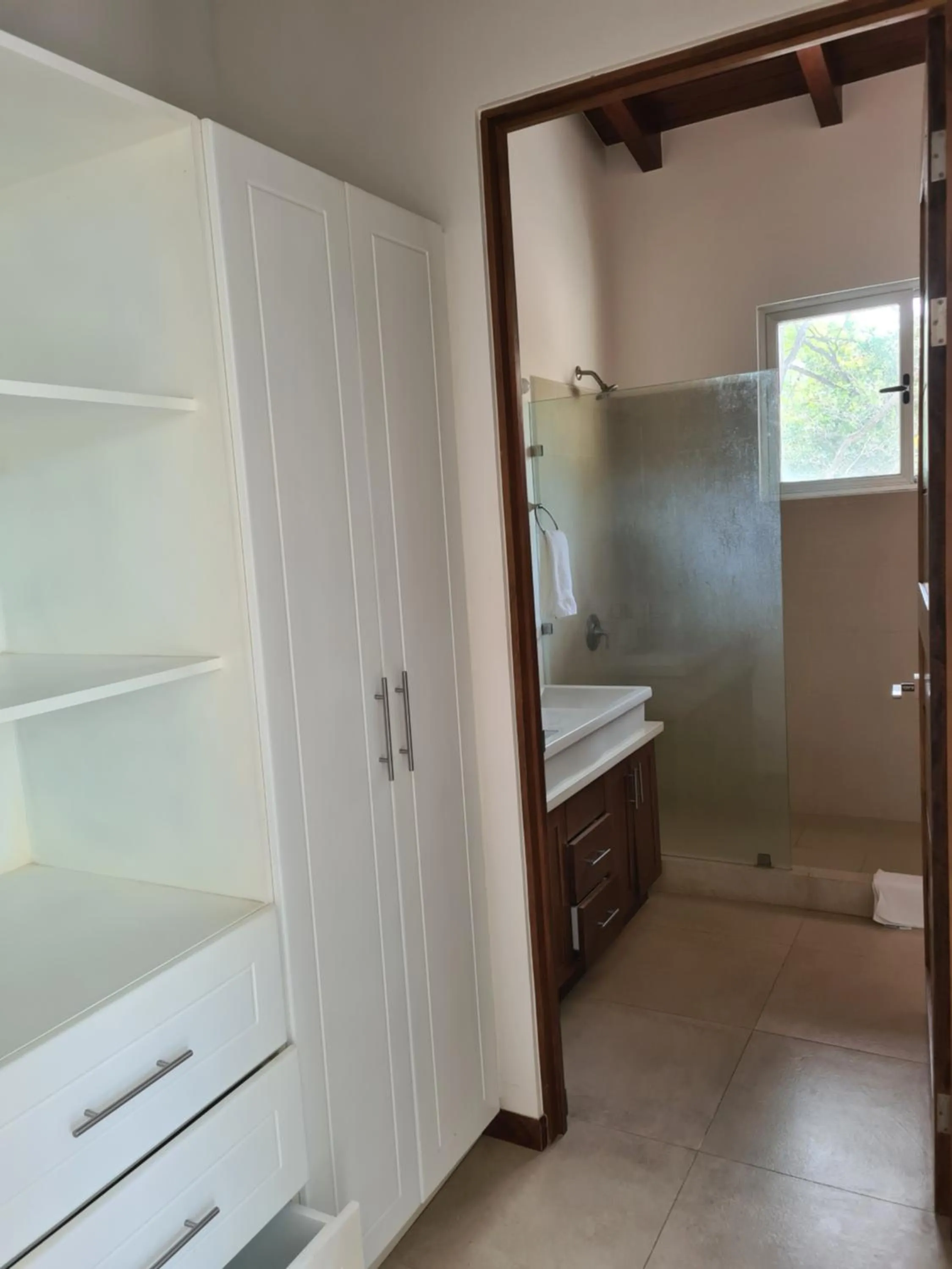 Bathroom in Ride On! Surf Hotel