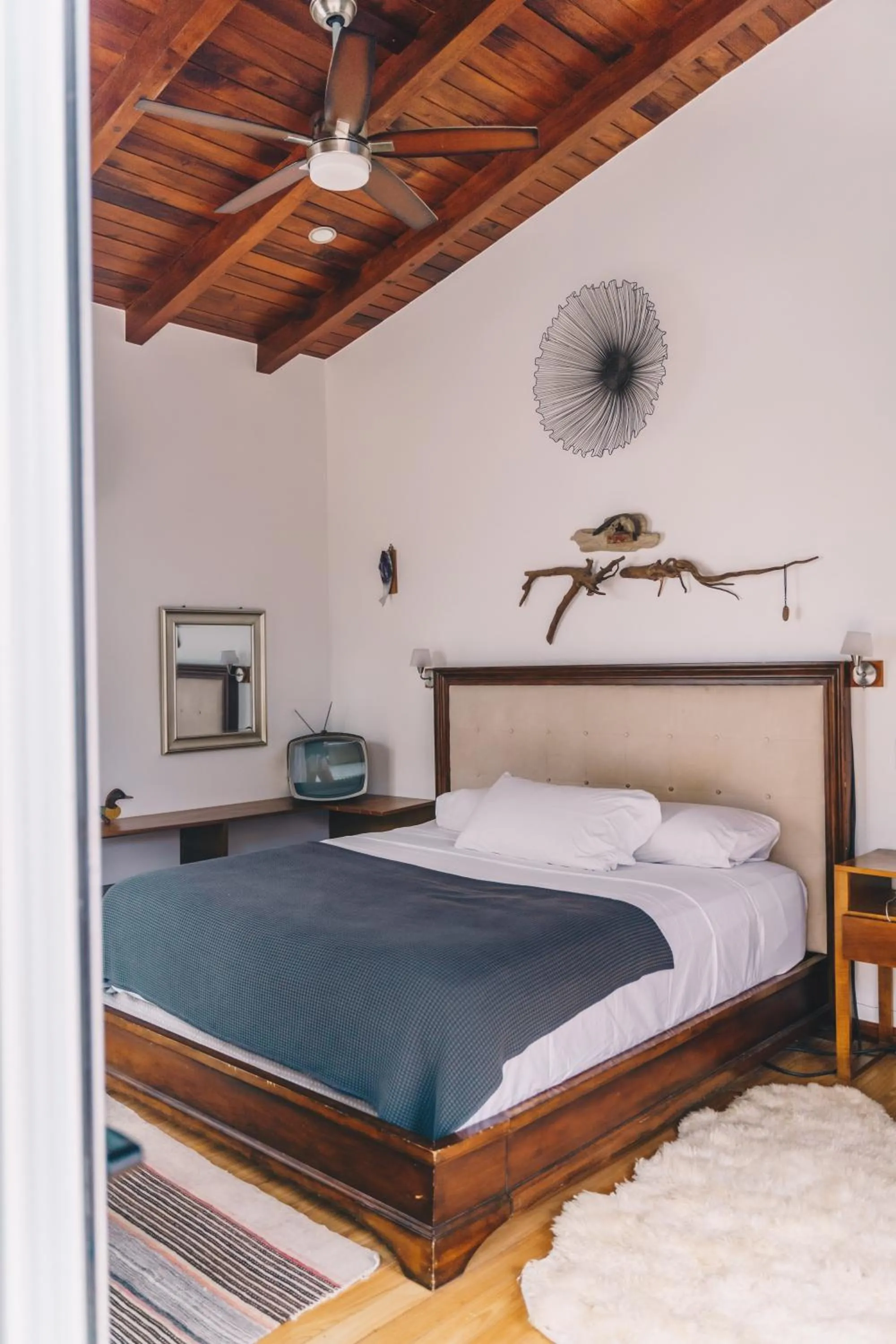 Bed in Ride On! Surf Hotel