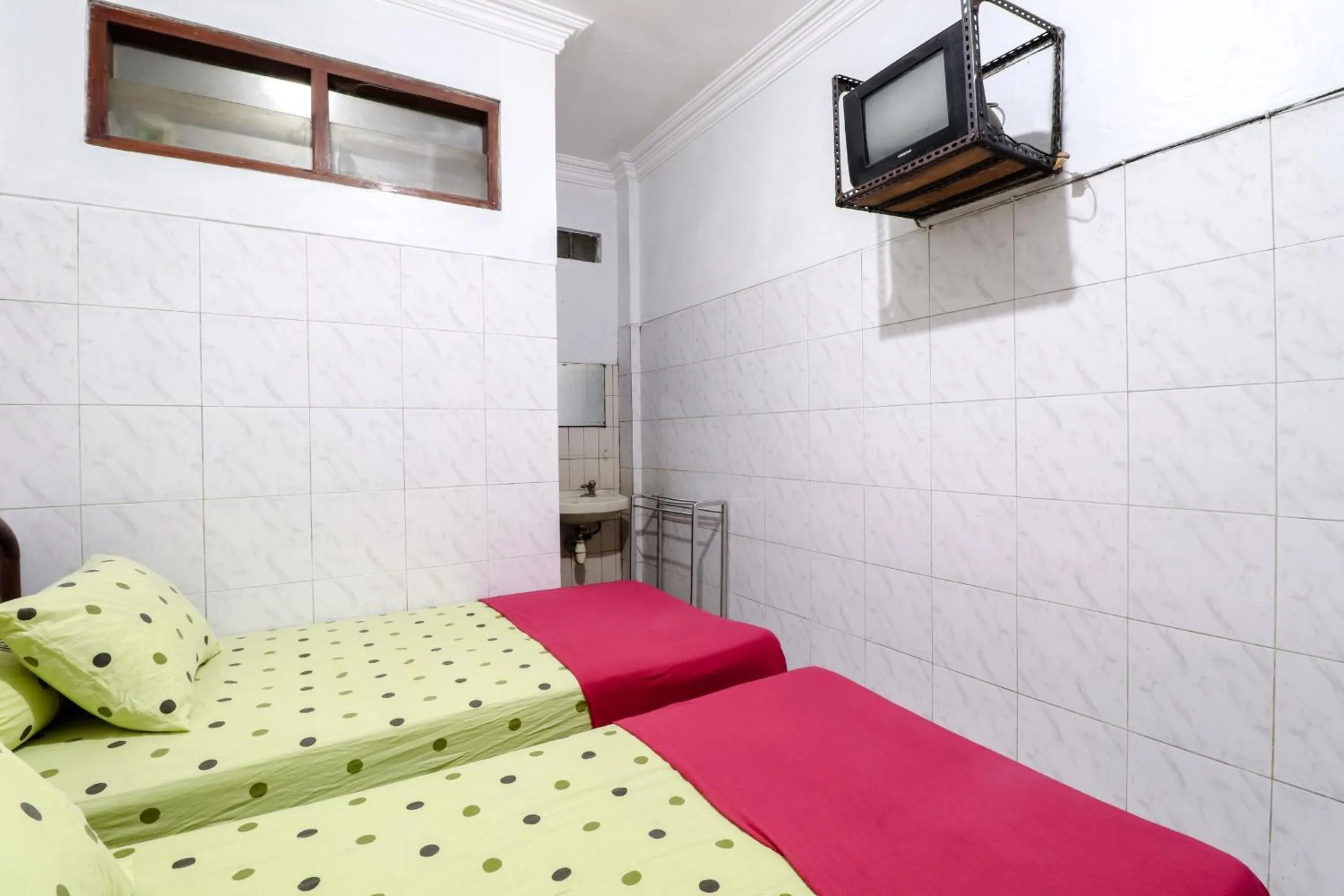 Bedroom, Bed in Hotel Gajah Mada