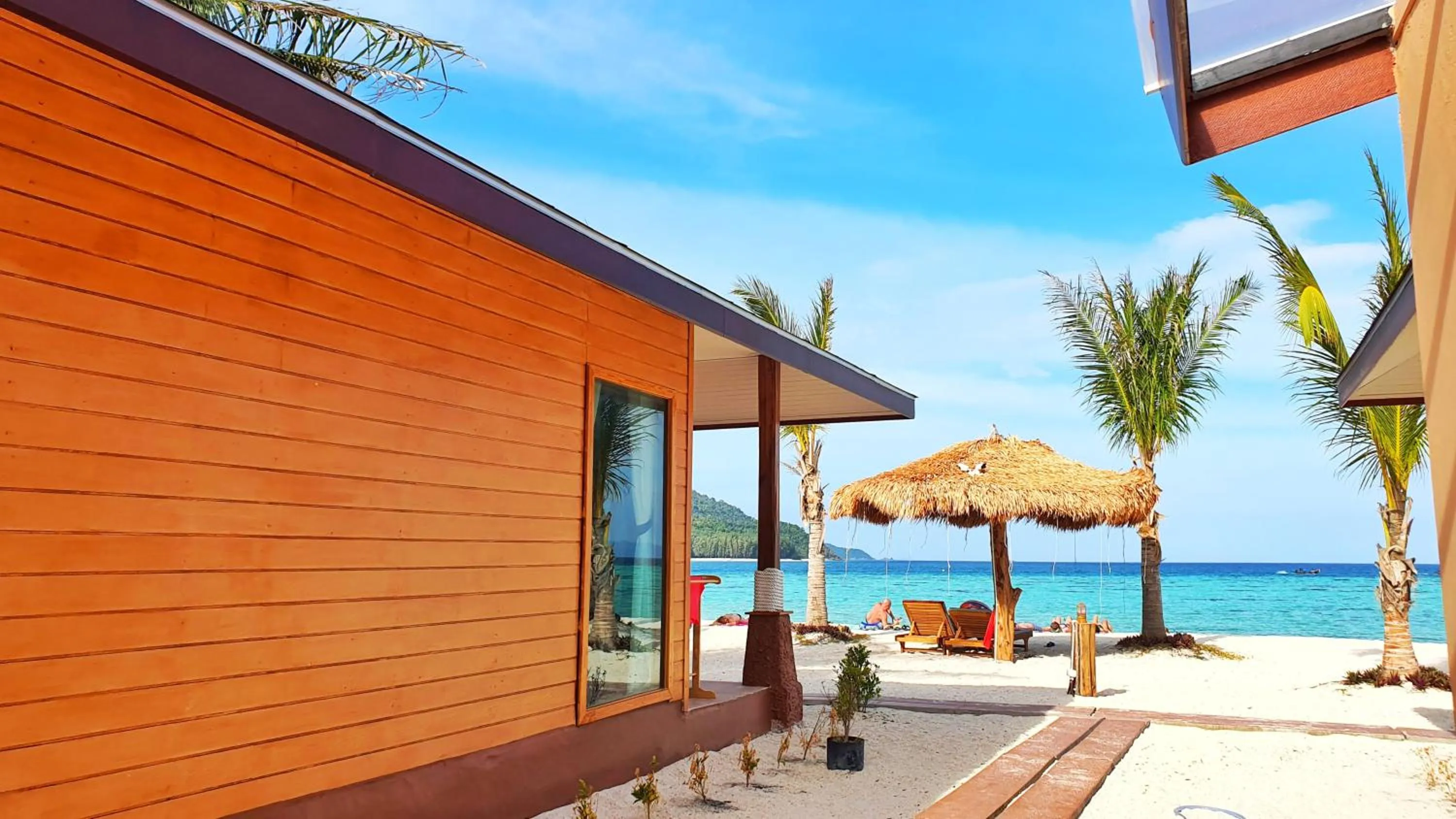 Property building in Zodiac Seesun Resort