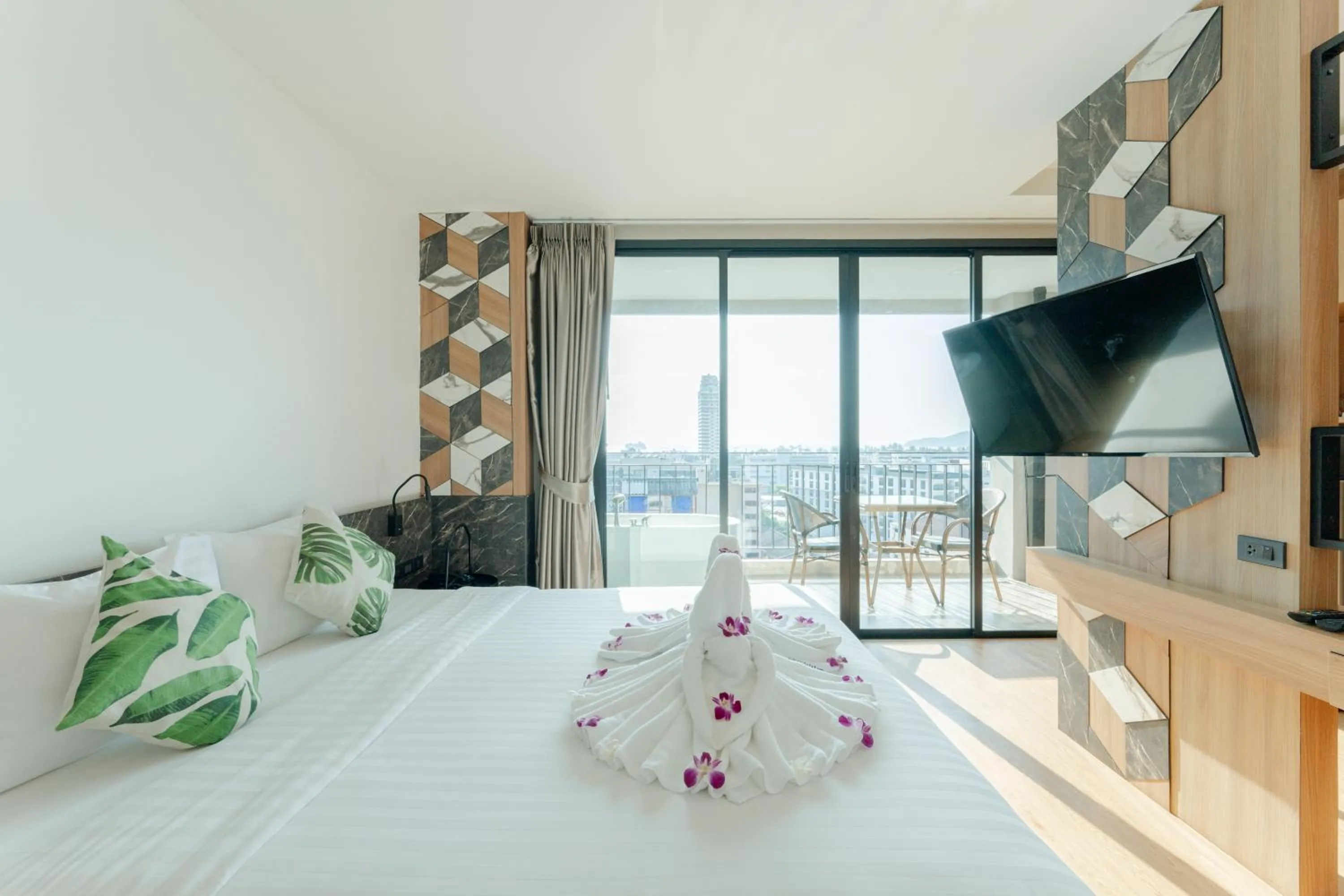 Bed in Sky Wave Patong