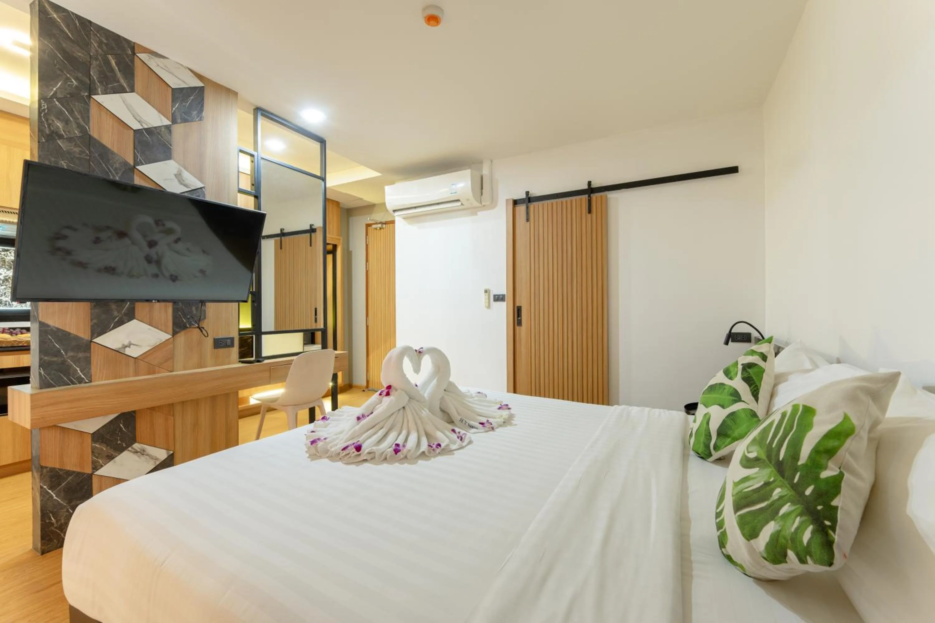 Bed in Sky Wave Patong