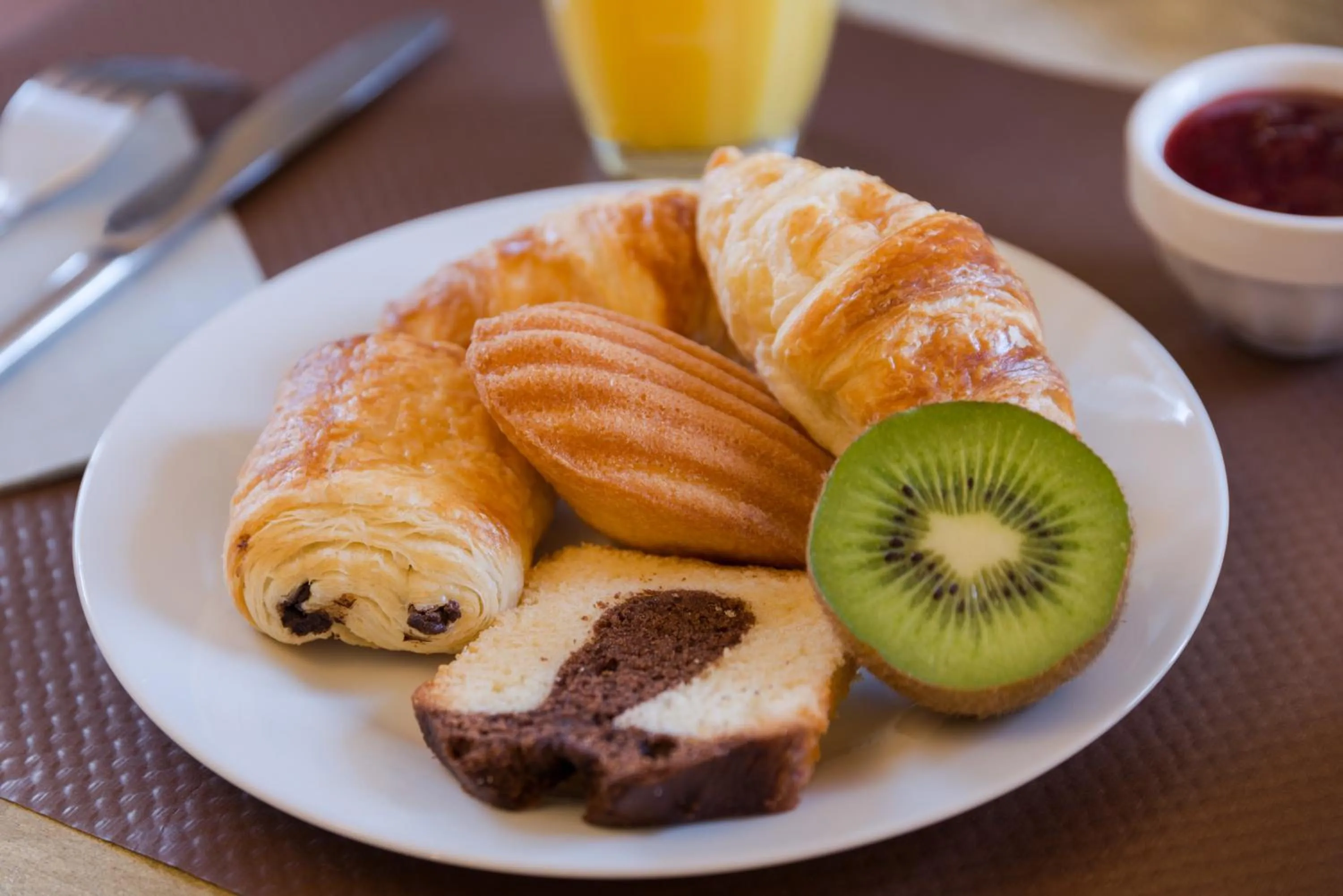 Breakfast in Hôtel du Parc, Avignon Est, The Originals City,