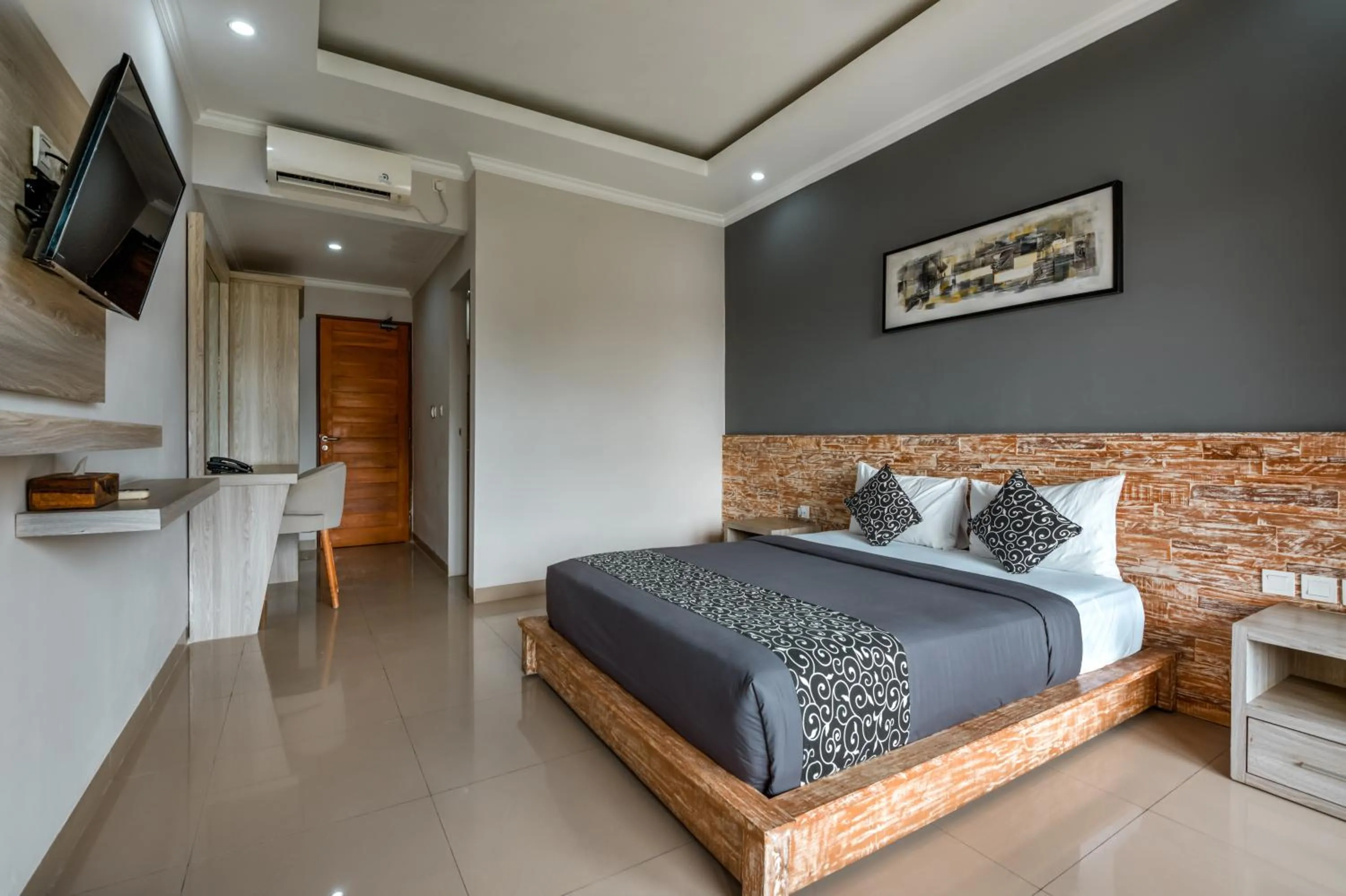 Bedroom, Bed in D Sarian Seminyak