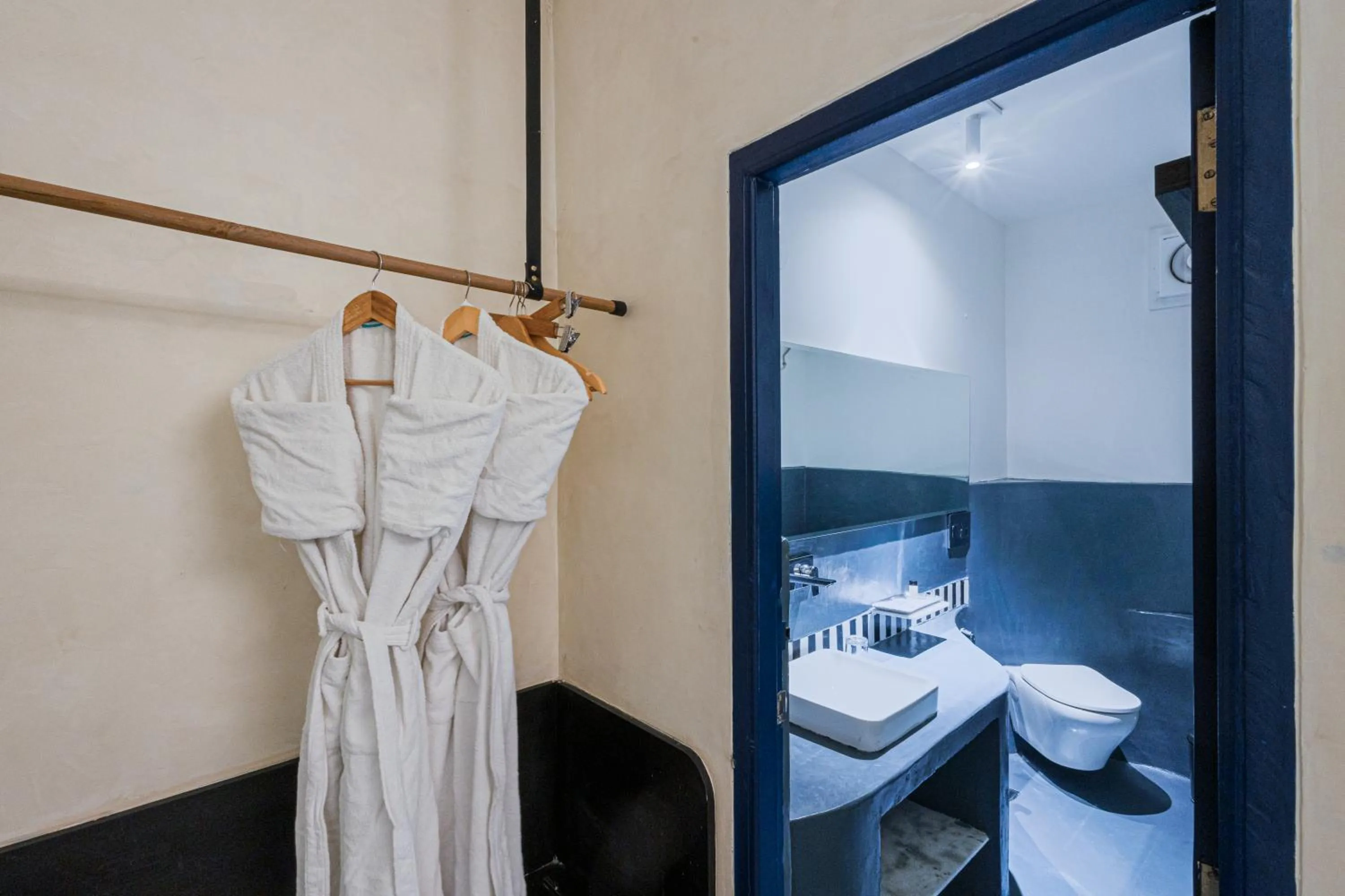 Bathroom in The Sierra - By The Lake