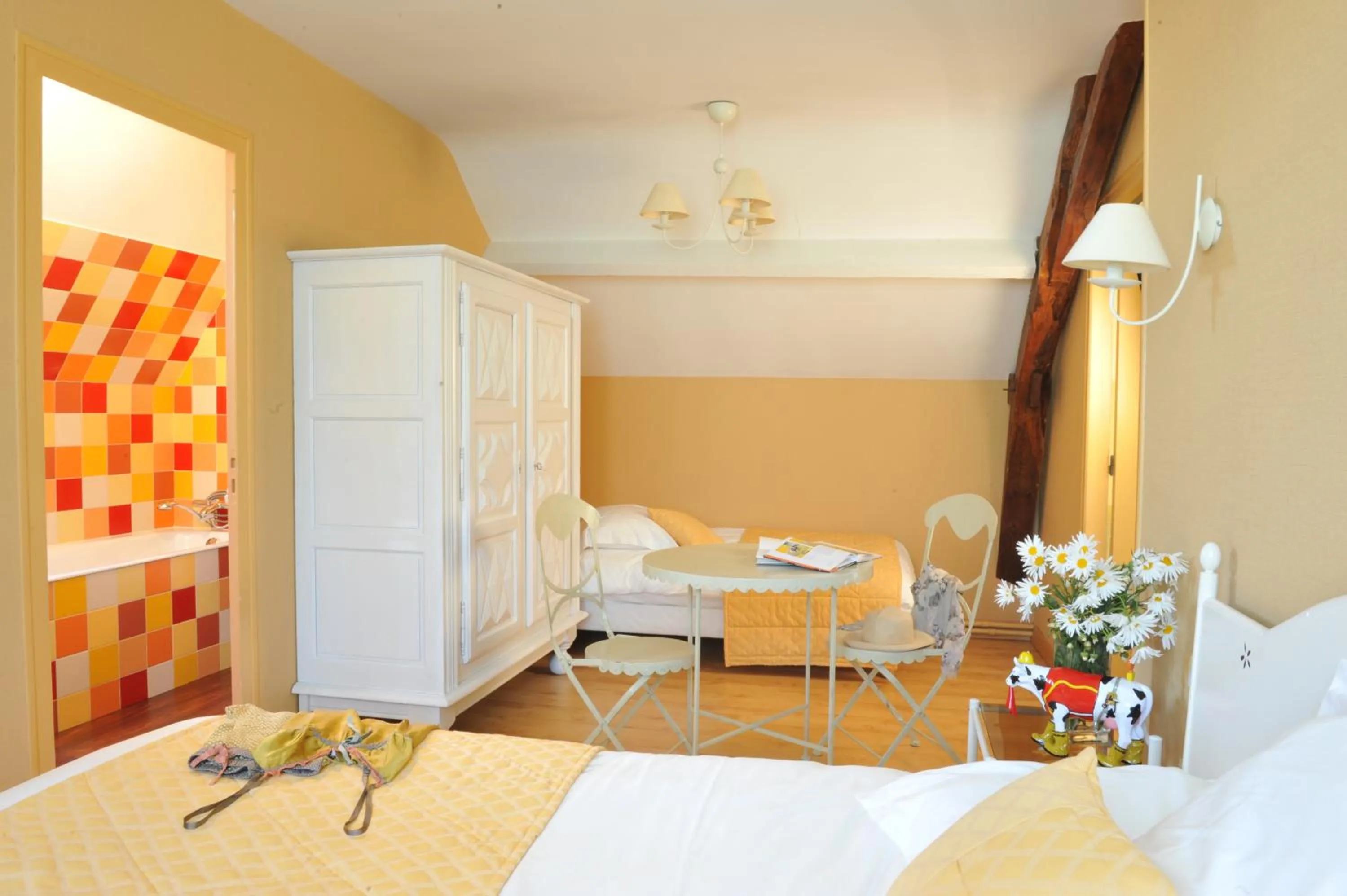 Photo of the whole room, Bed in Logis Le Parc Hotel & Spa