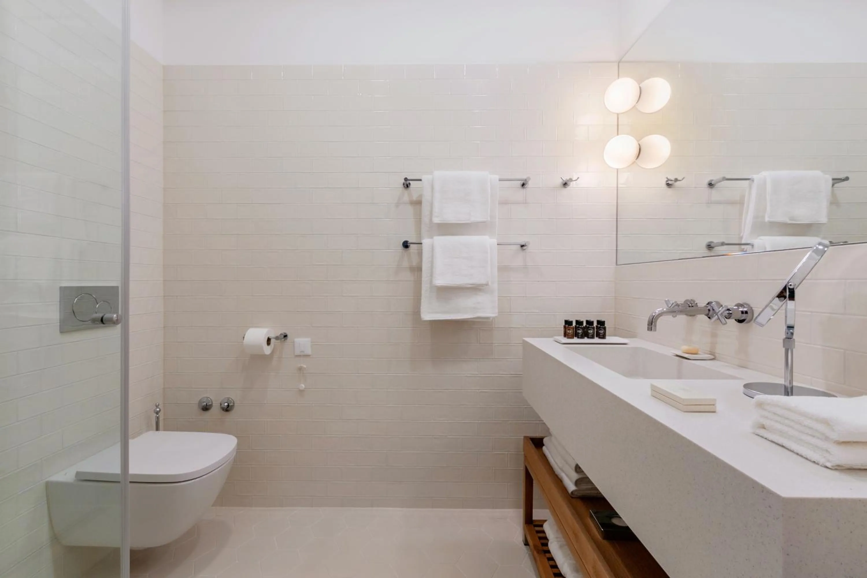 Bathroom in Heritage Hotel FERMAI MGallery Split