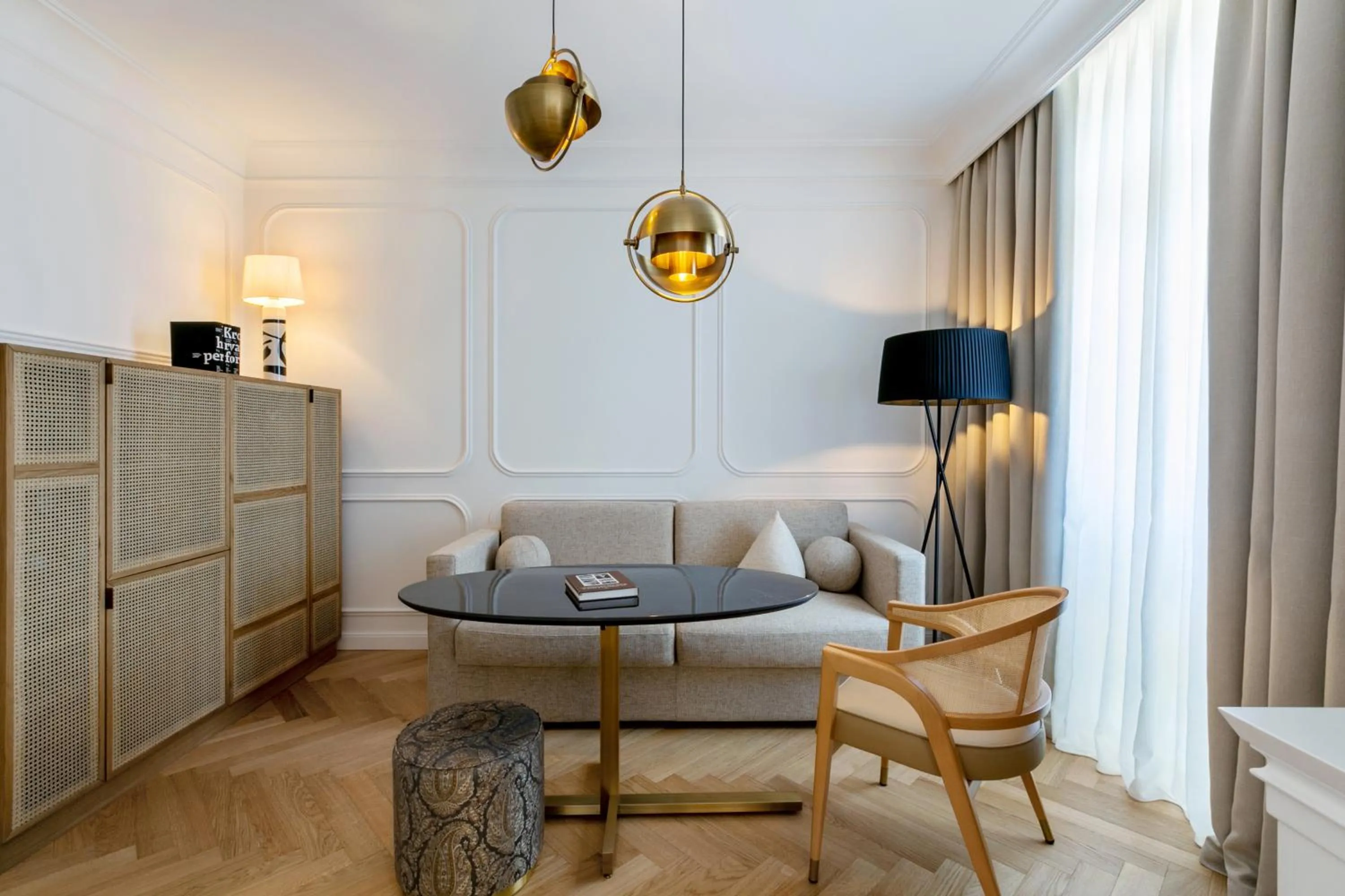 Living room in Heritage Hotel FERMAI MGallery Split