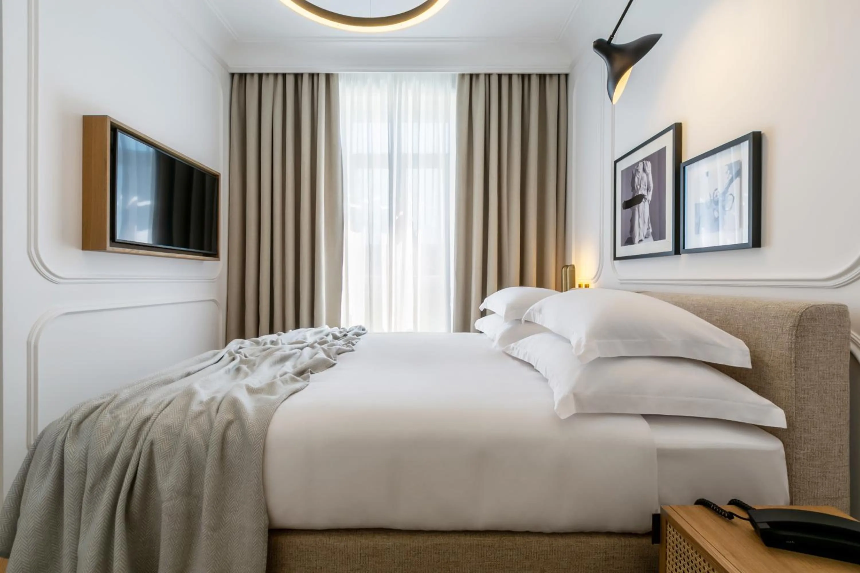 Bedroom, Bed in Heritage Hotel FERMAI MGallery Split