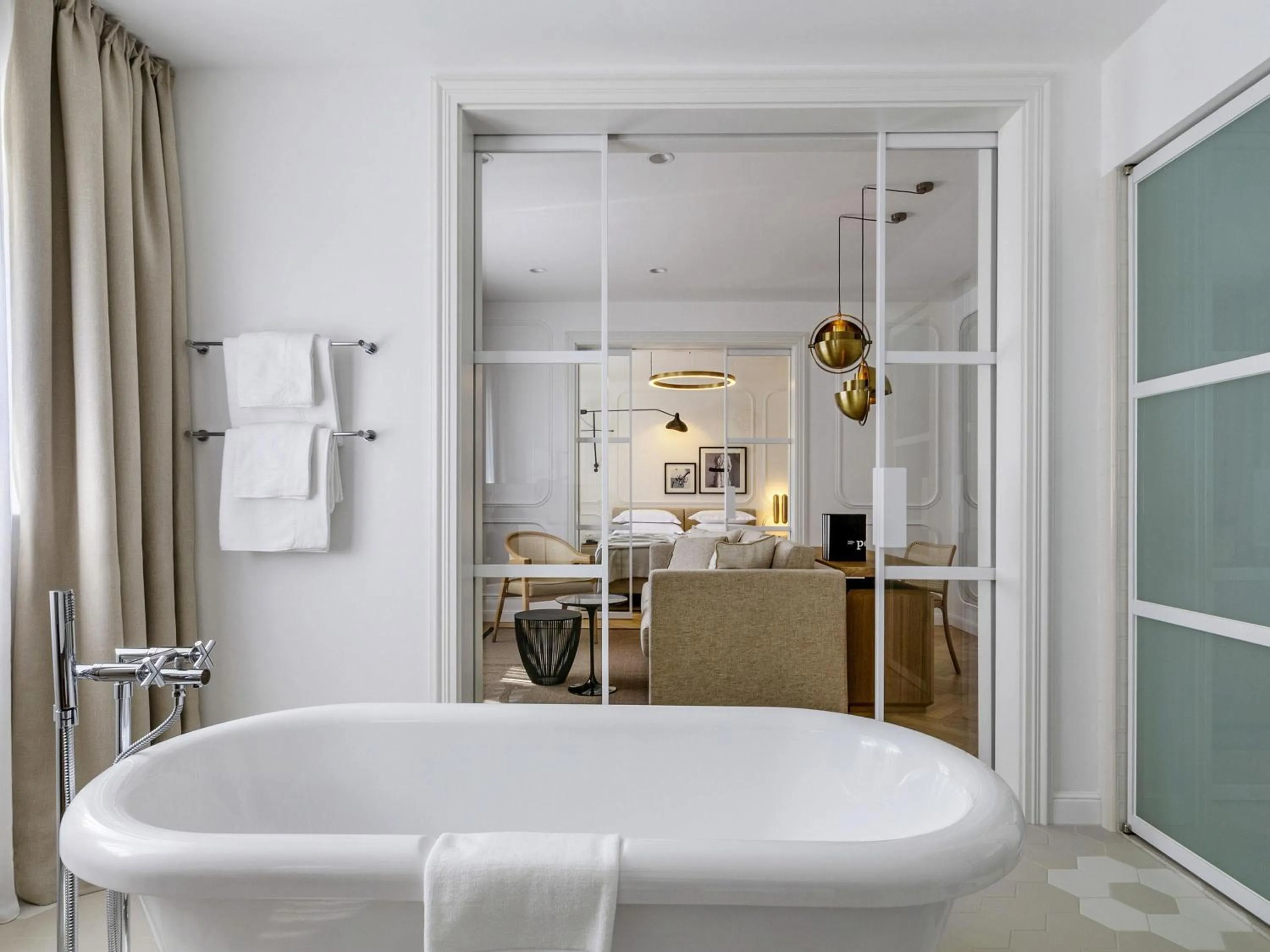 Bedroom in Heritage Hotel FERMAI MGallery Split