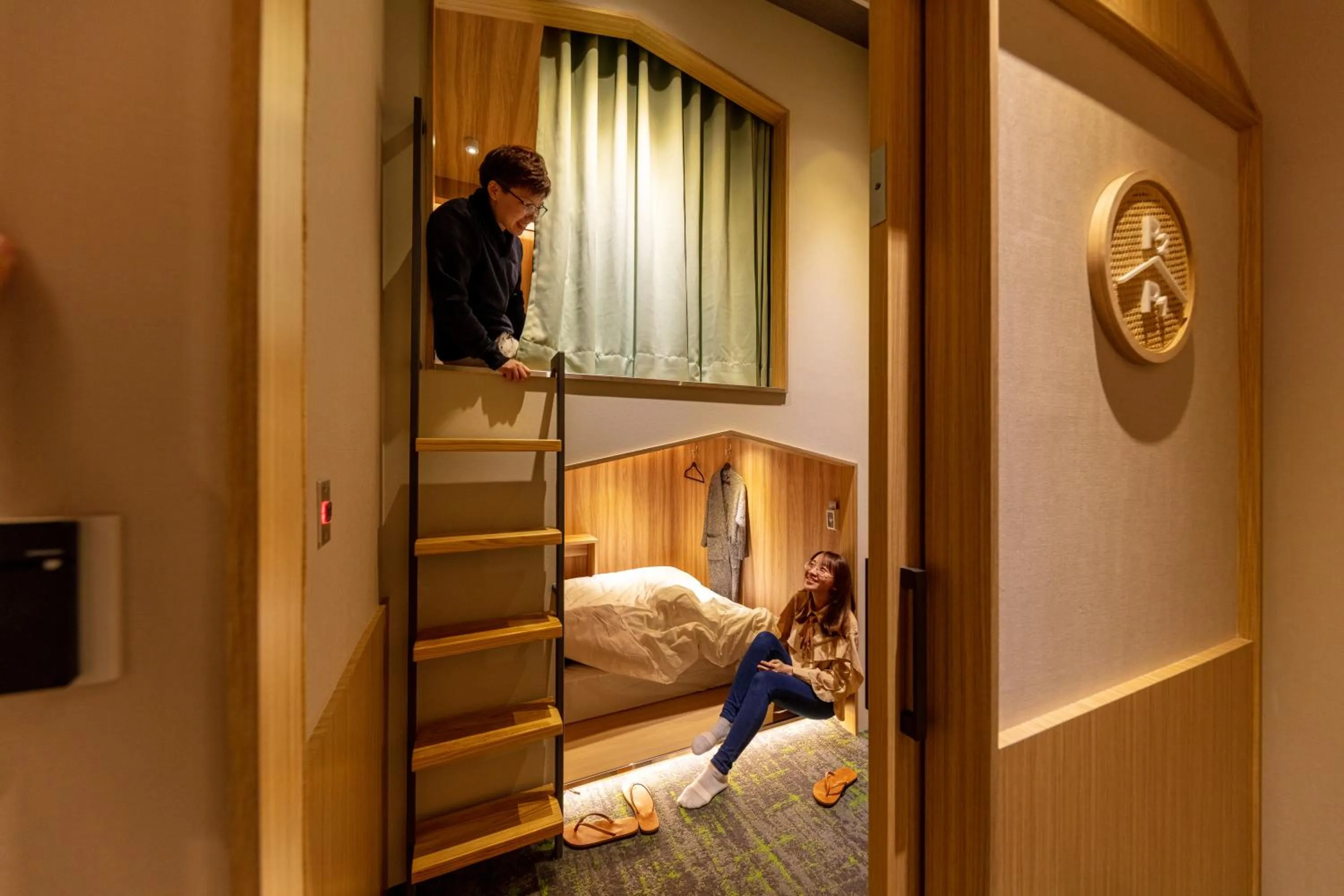 People, Bed in CHO Stay Capsule Hotel-Taoyuan Airport T2