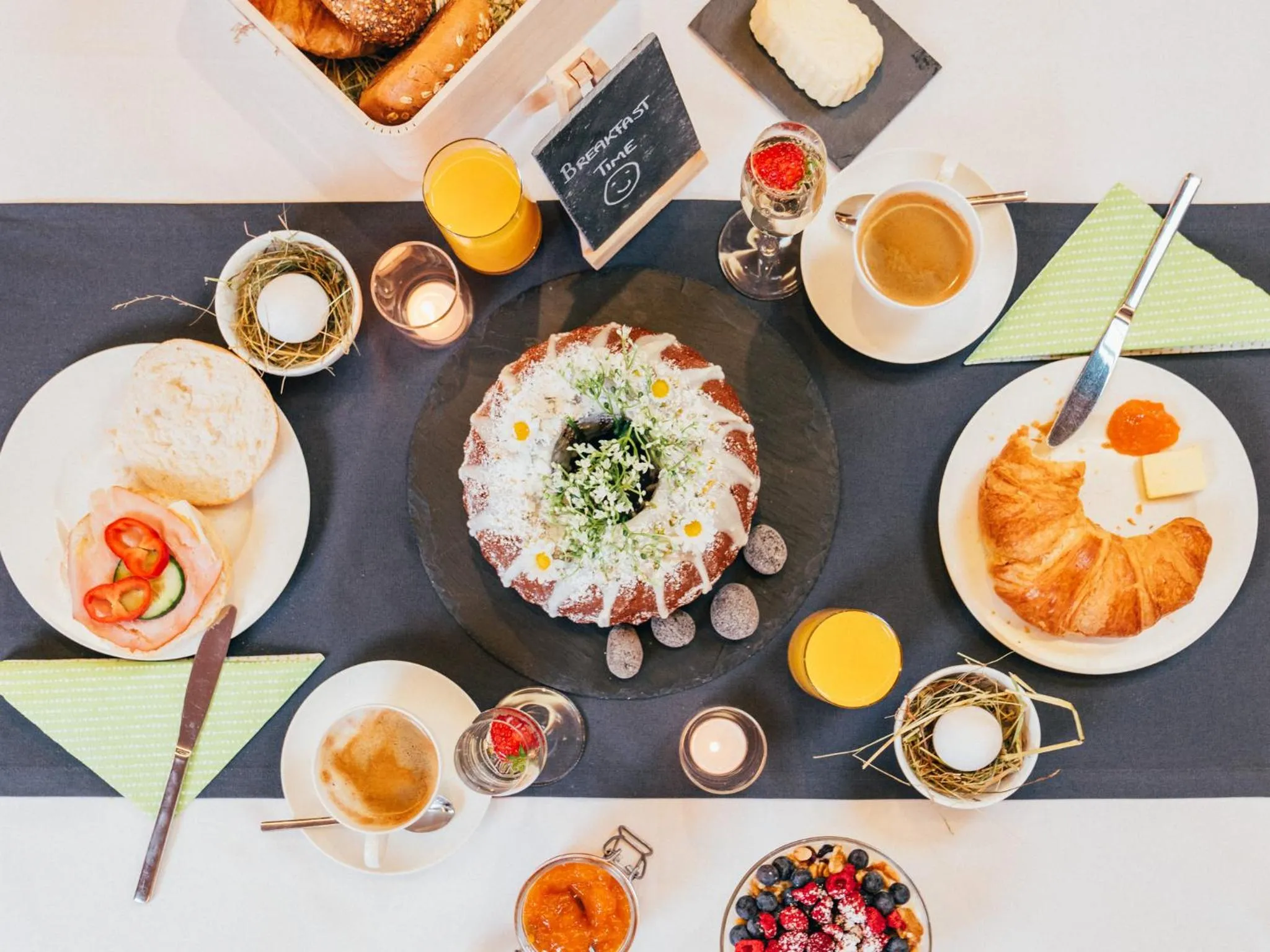 Breakfast in Tillga Glück - 4 stars