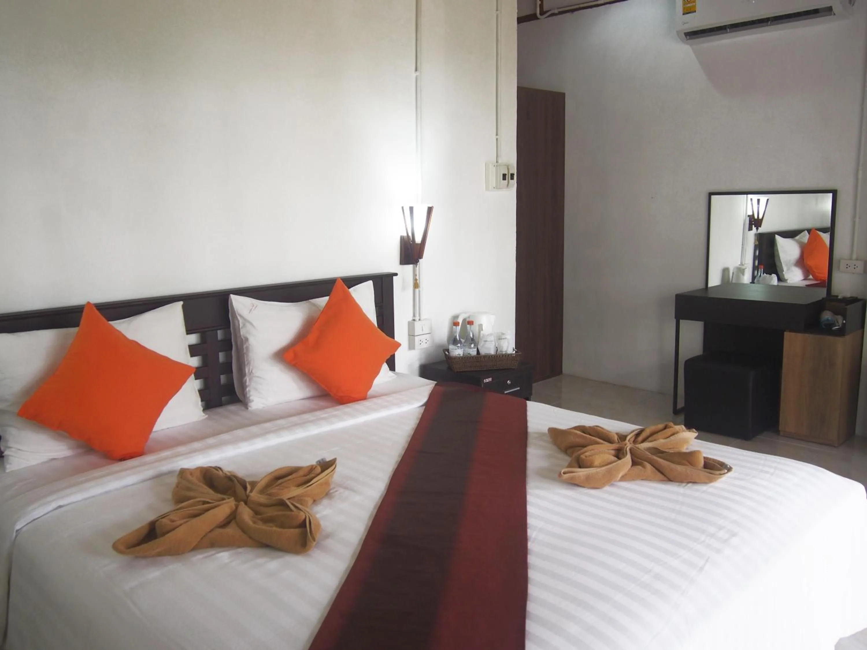 Bed in Chareena Garden