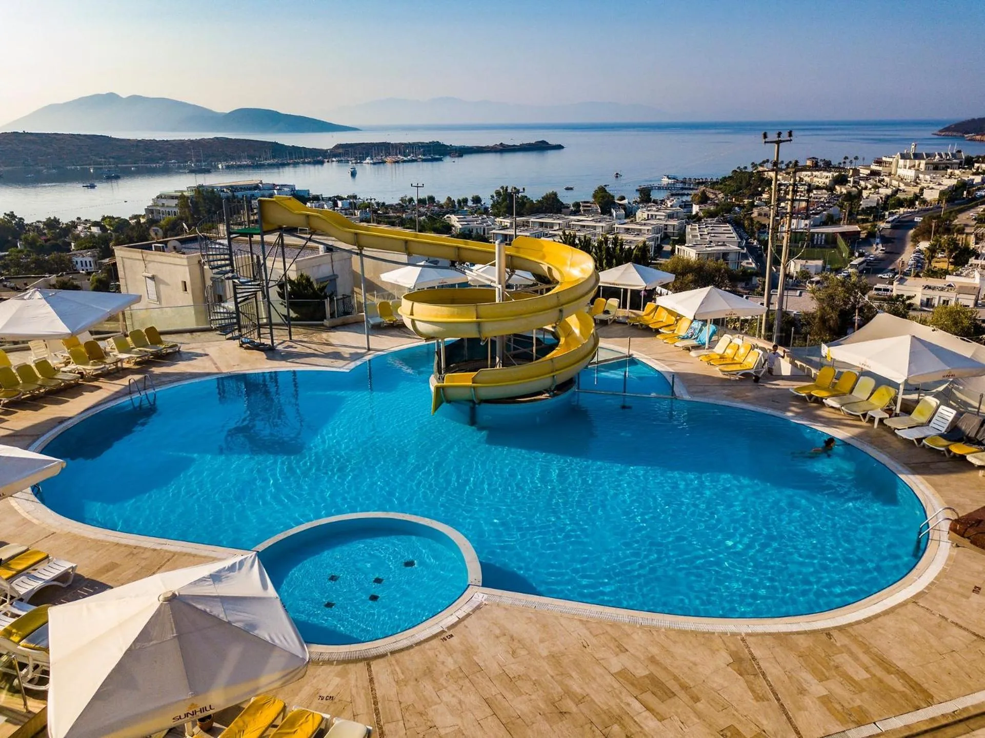 Property building in Afytos Bodrum