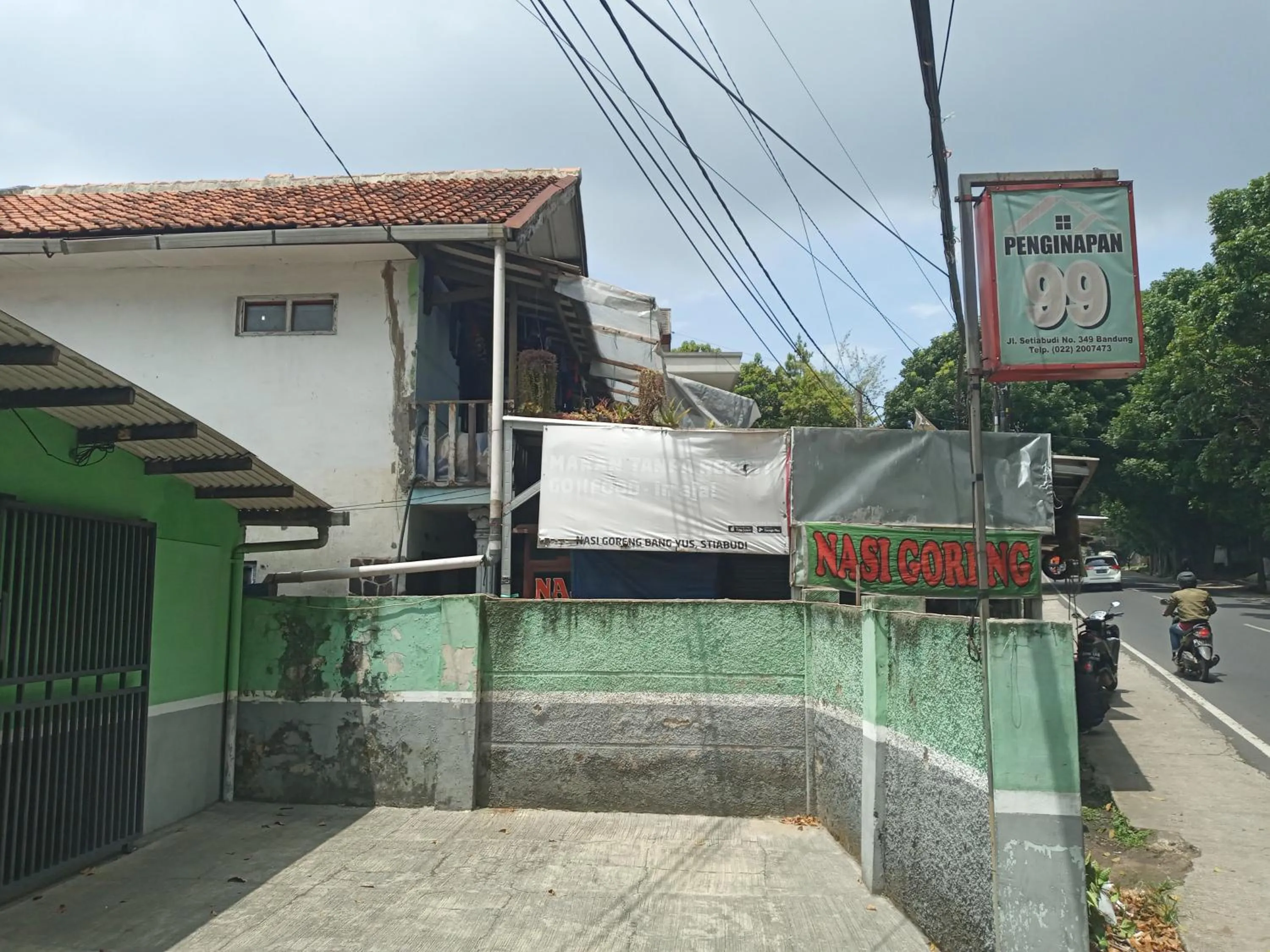 Property building in Penginapan 99