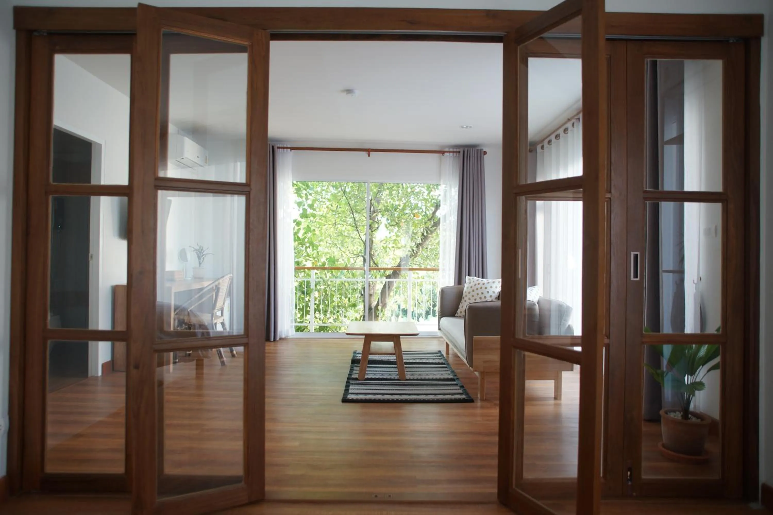 Living room in Breadfruit