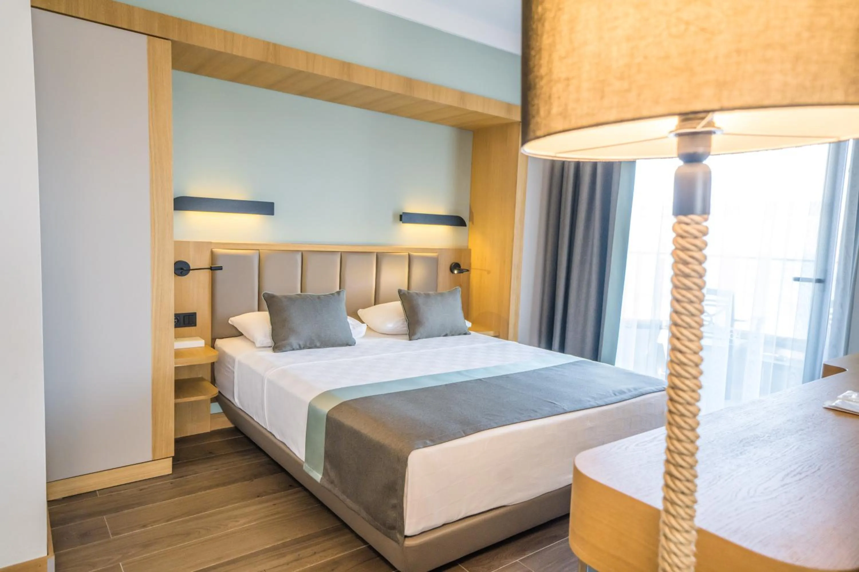 Bed in Premier Nergis Beach & SPA