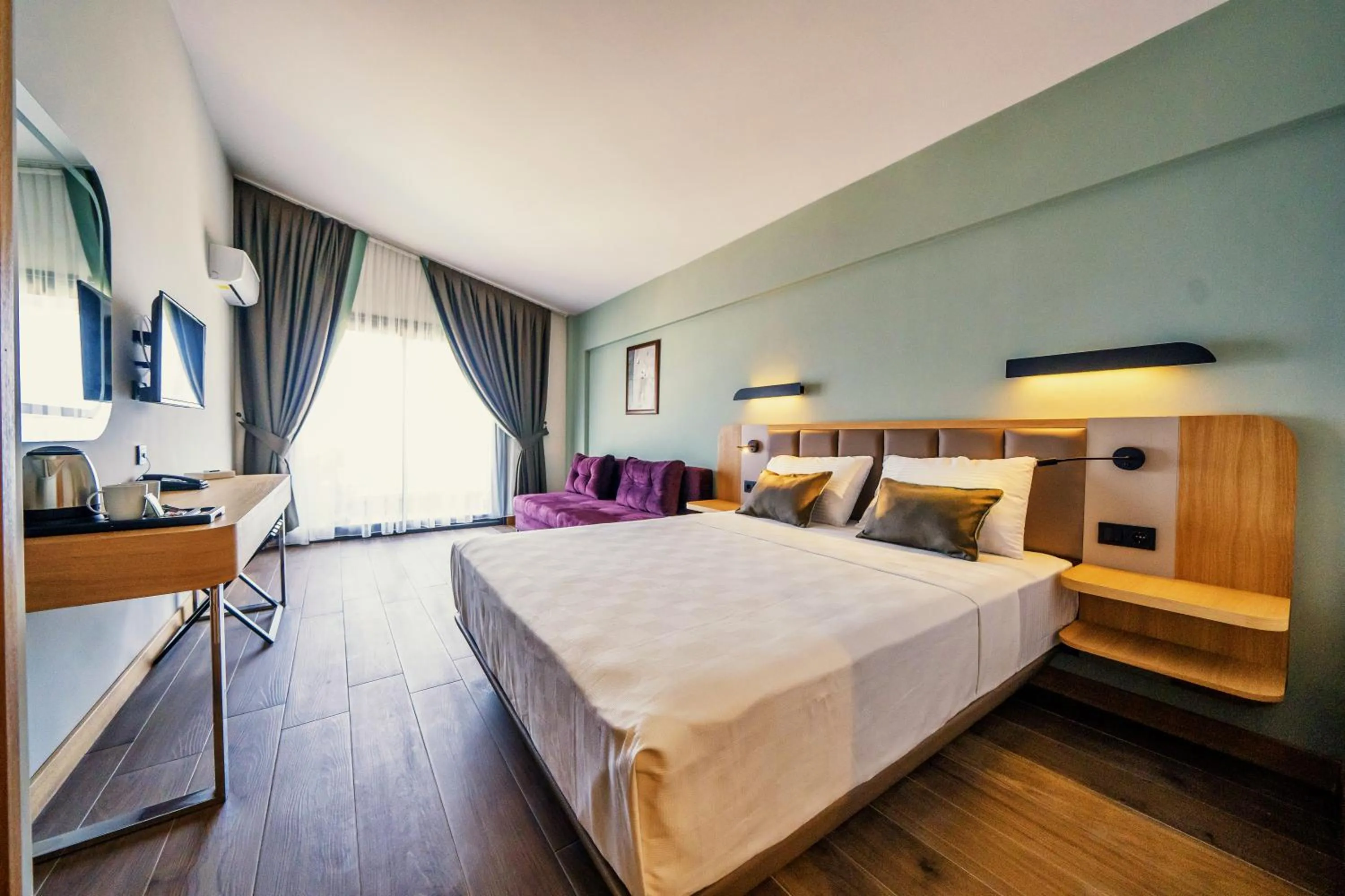 Bed in Premier Nergis Beach & SPA